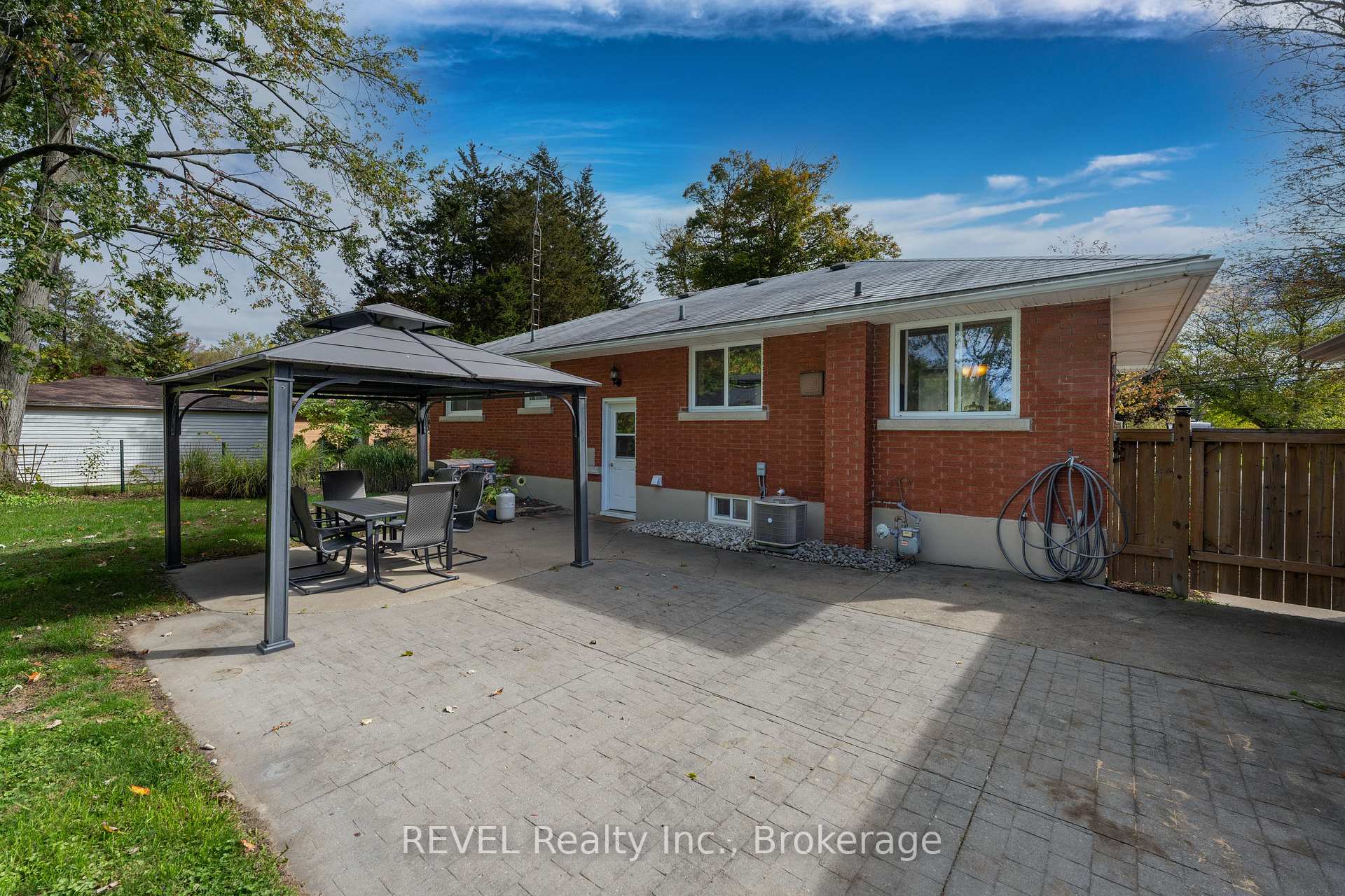 Photo 9 of 164 Diltz Road, Haldimand, Dunnville — HOMEH