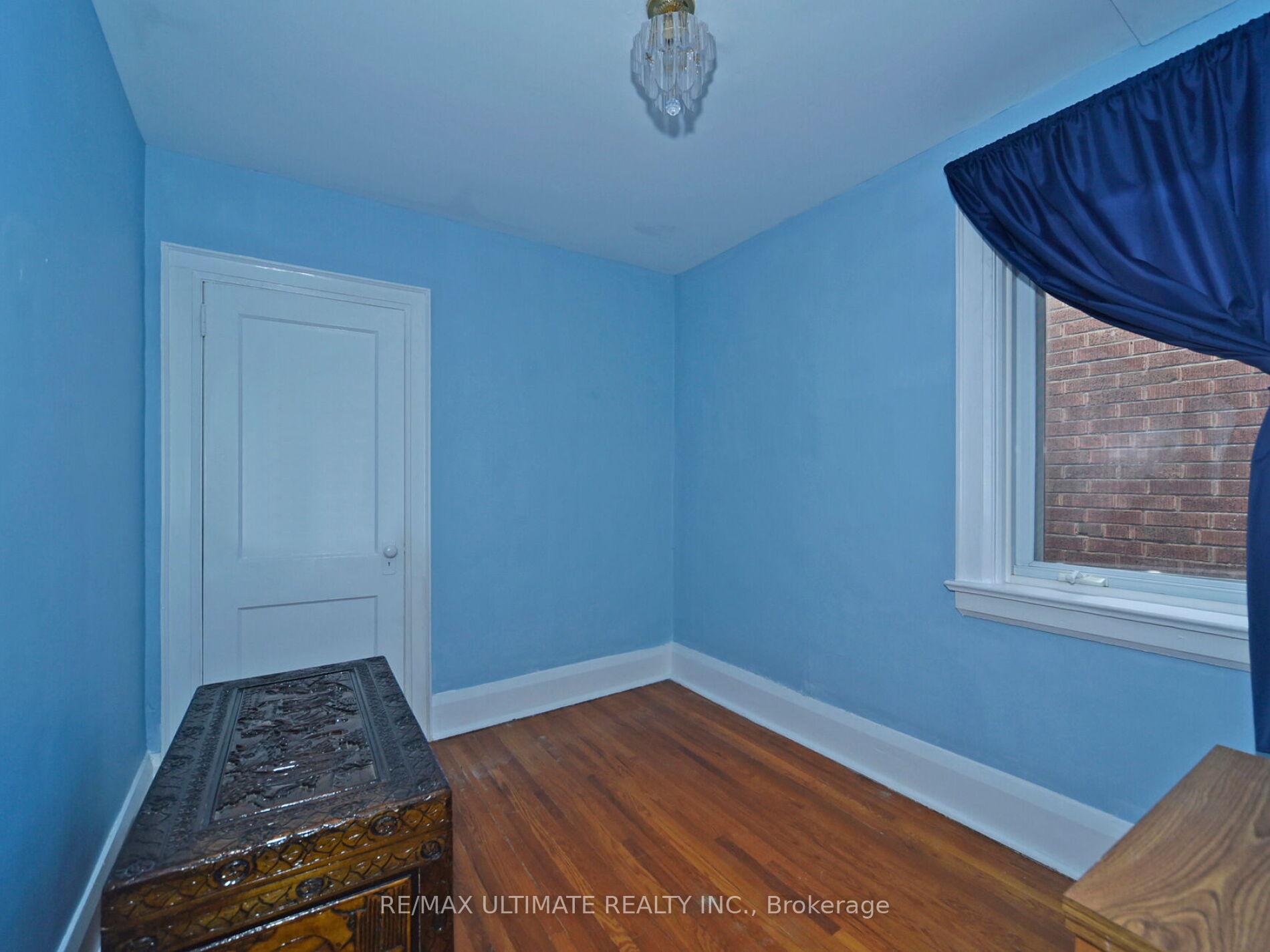 Photo 41 of 86 Cherrywood Avenue, Toronto, Humewood-Cedarvale — HOMEH