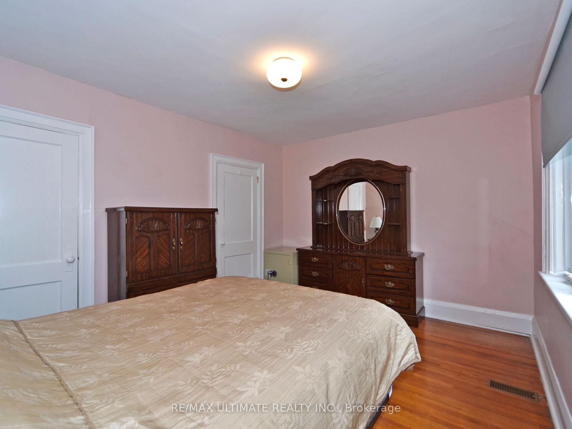 Photo 30 of 86 Cherrywood Avenue, Toronto, Humewood-Cedarvale — HOMEH