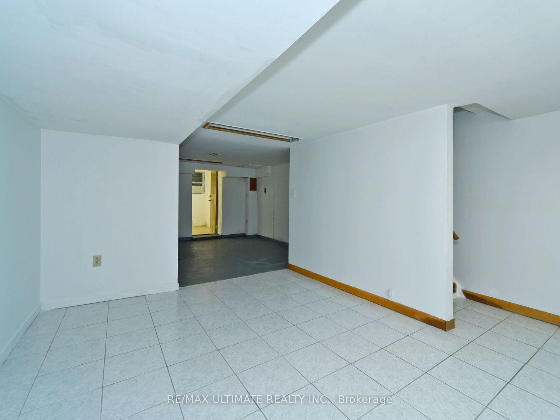 Photo 10 of 86 Cherrywood Avenue, Toronto, Humewood-Cedarvale — HOMEH
