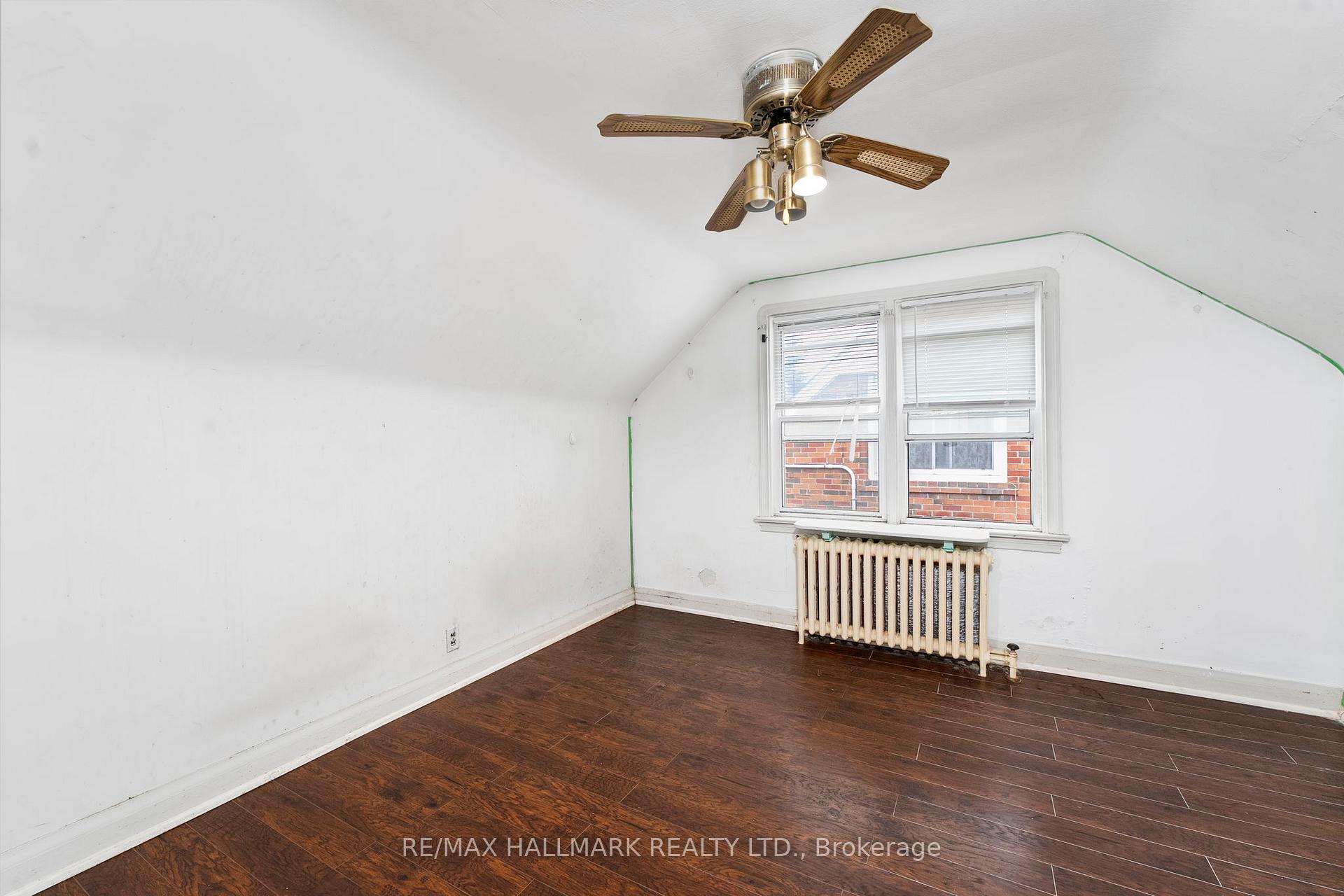 Photo 23 of 21 Plaxton Drive, Toronto, O'Connor-Parkview — HOMEH