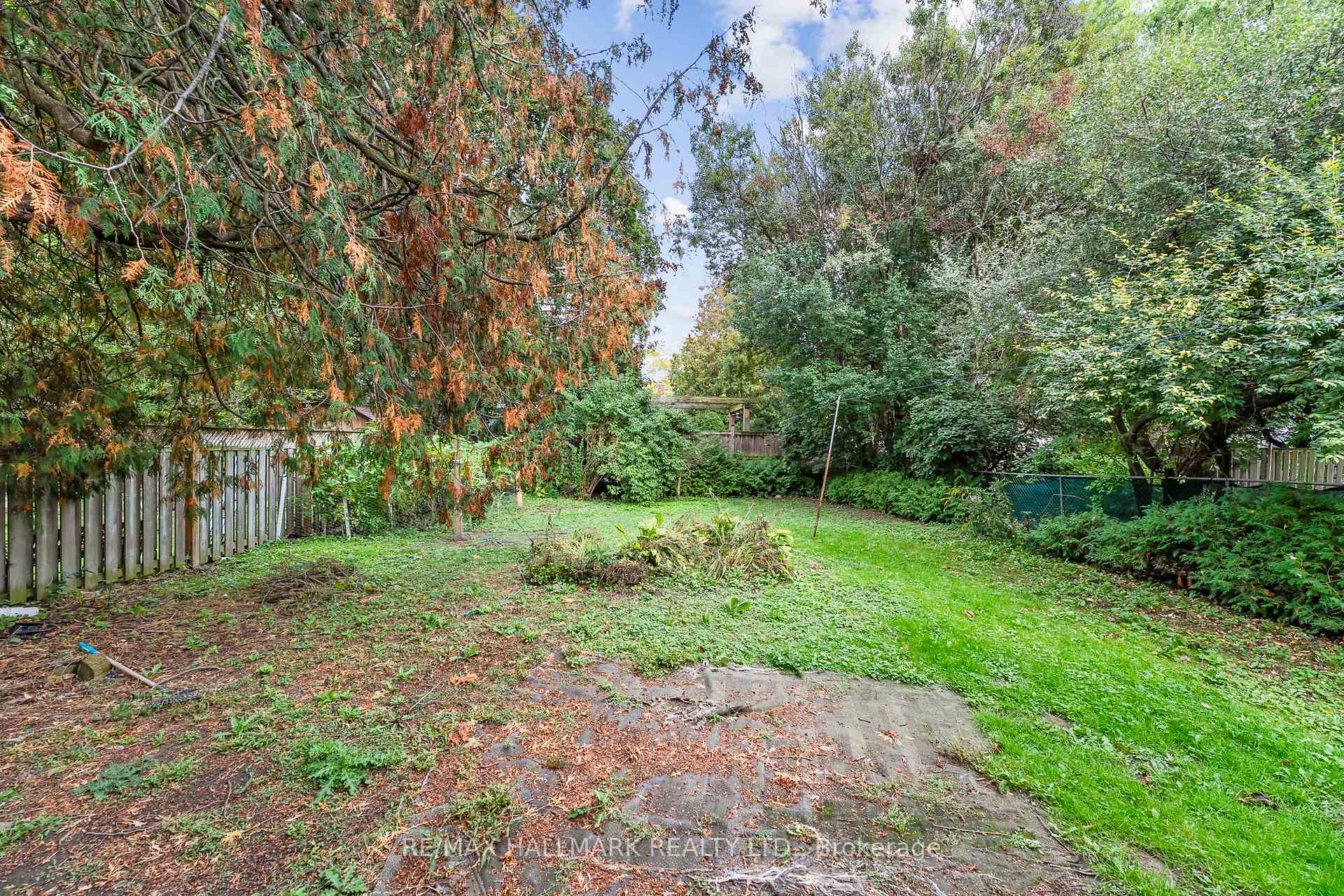 Photo 34 of 21 Plaxton Drive, Toronto, O'Connor-Parkview — HOMEH