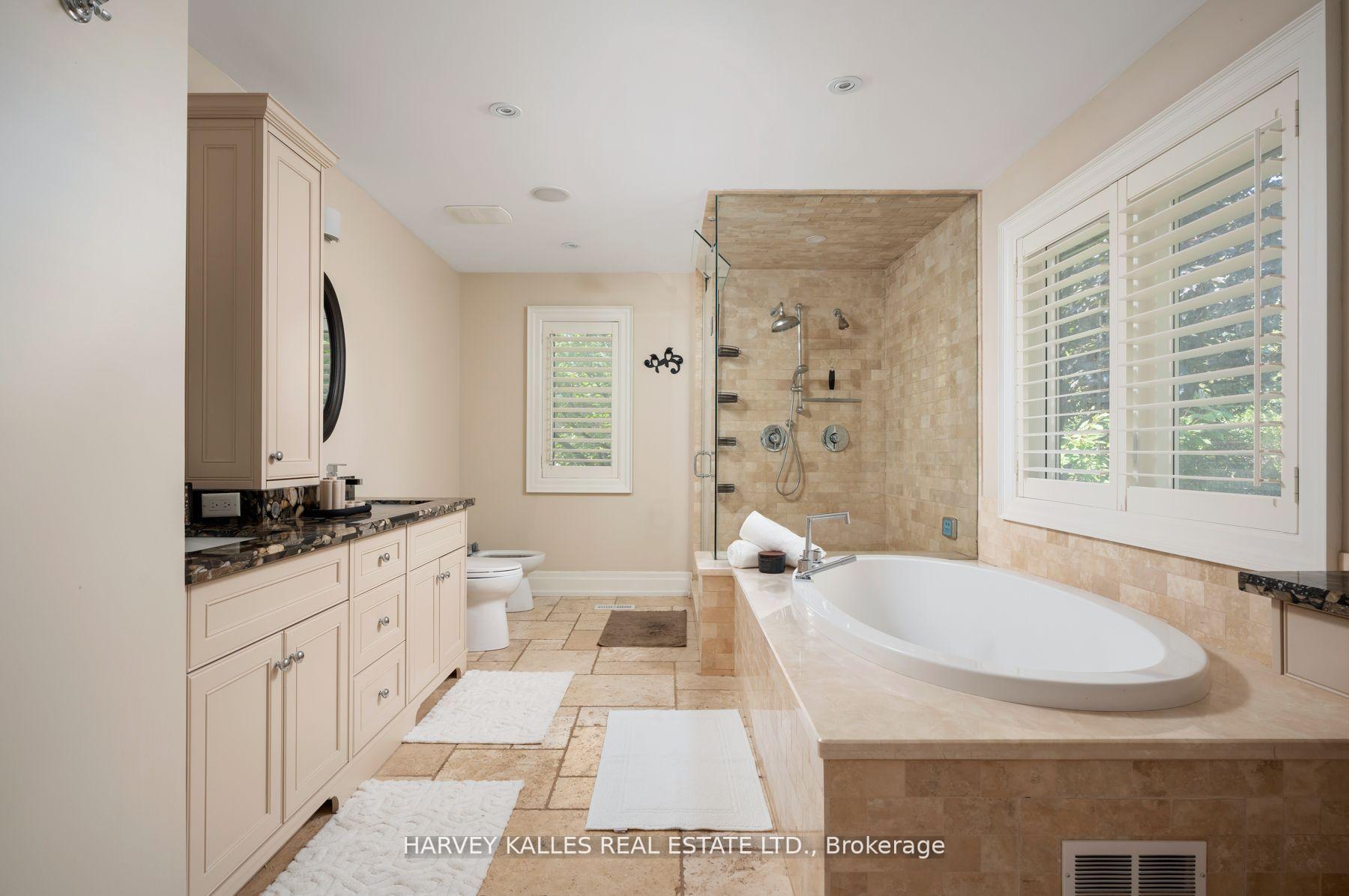Photo 40 of 60 Mcgillivray Avenue, Toronto, Bedford Park-Nortown — HOMEH