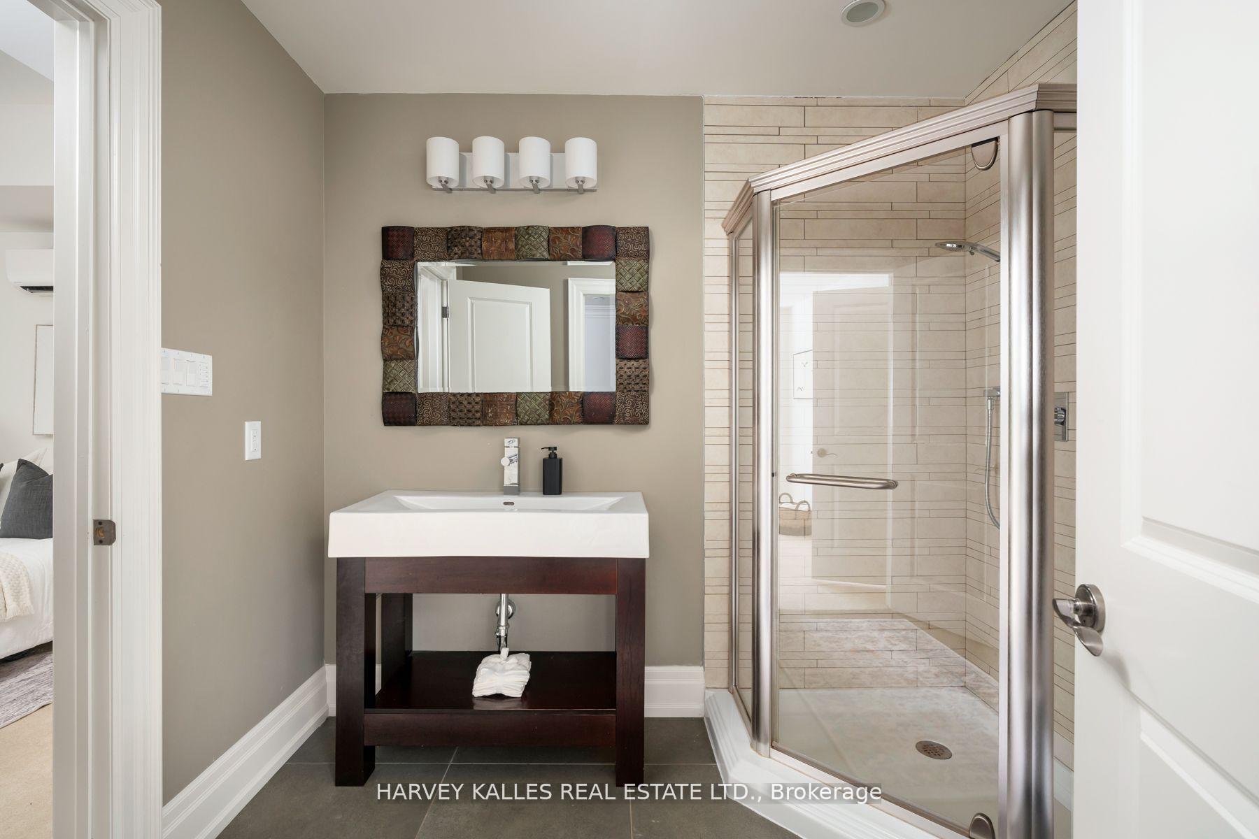 Photo 36 of 60 Mcgillivray Avenue, Toronto, Bedford Park-Nortown — HOMEH