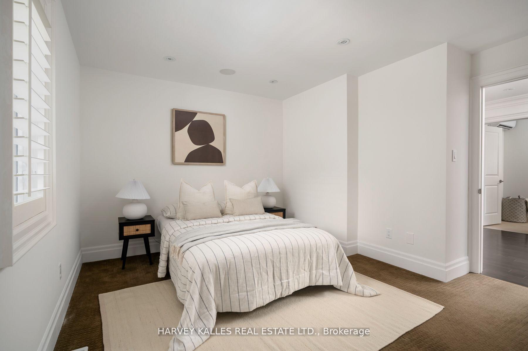 Photo 24 of 60 Mcgillivray Avenue, Toronto, Bedford Park-Nortown — HOMEH
