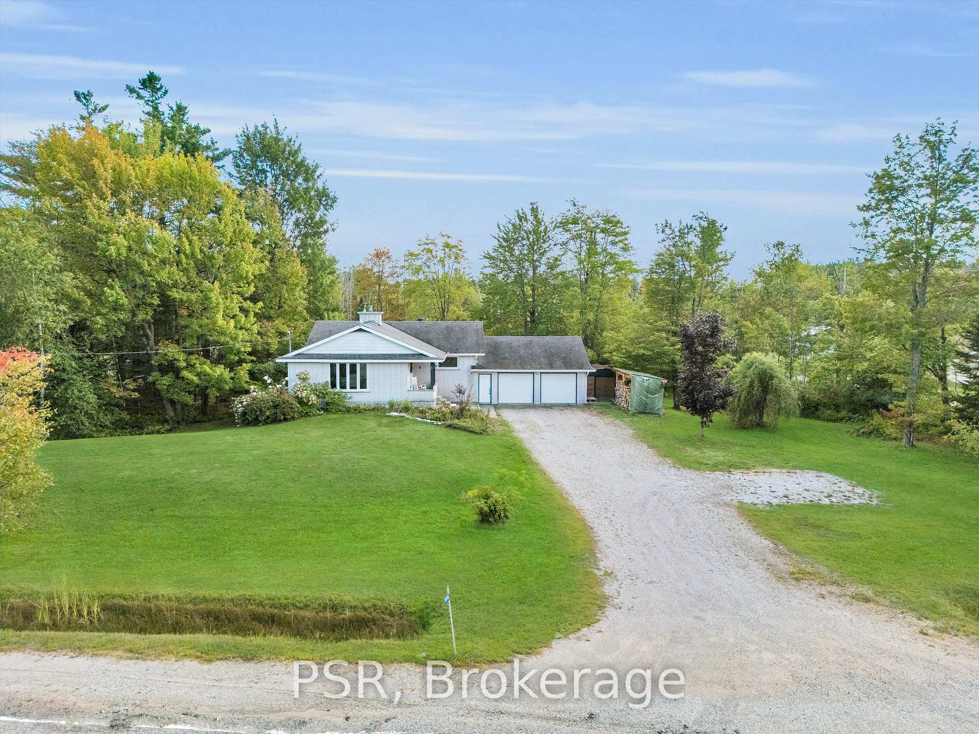 Front of 1016 Kahshe Lake Road S