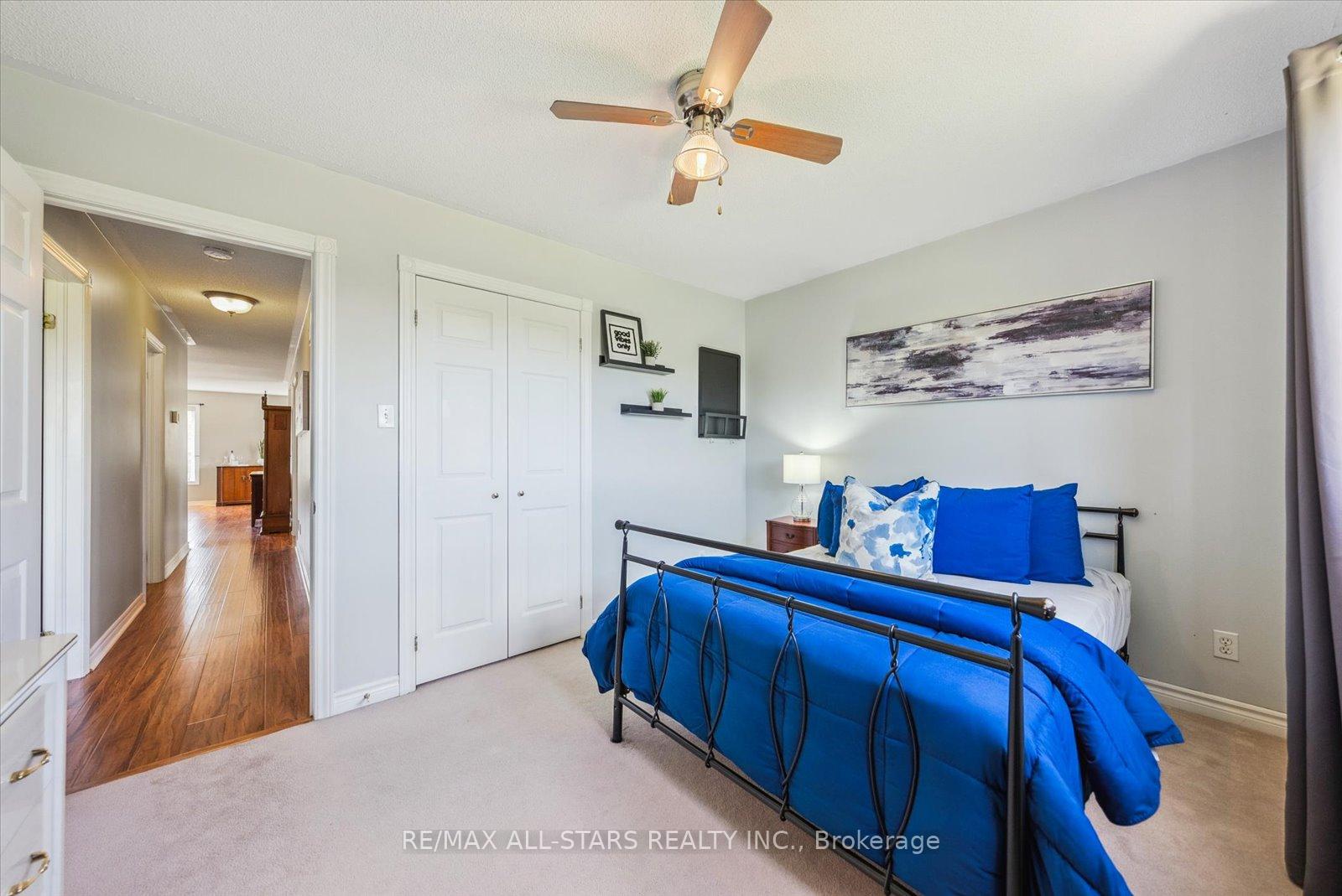 Photo 15 of 54 Marlow Circle, Springwater, Hillsdale — HOMEH