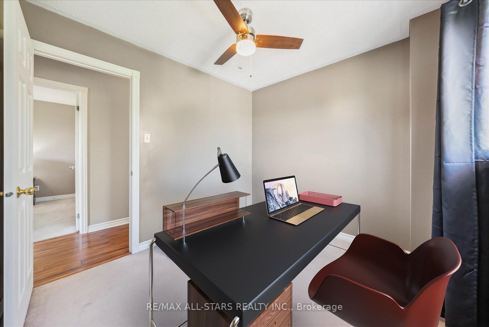 Photo 24 of 54 Marlow Circle, Springwater, Hillsdale — HOMEH