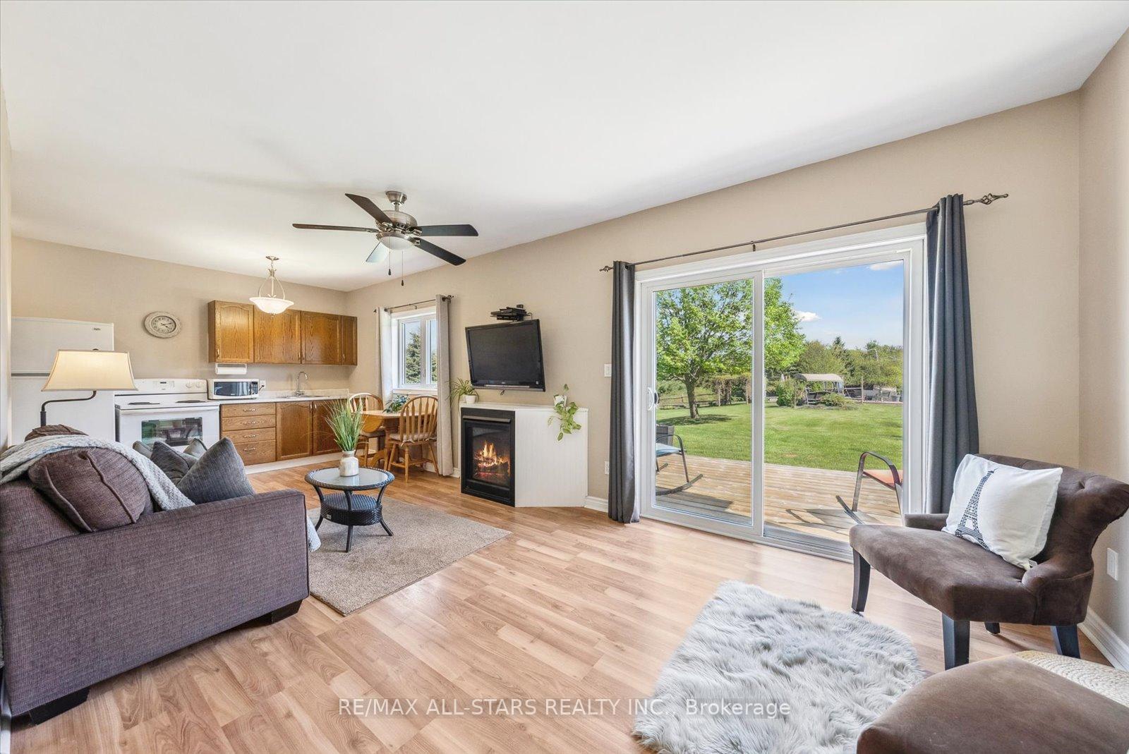 Photo 32 of 54 Marlow Circle, Springwater, Hillsdale — HOMEH