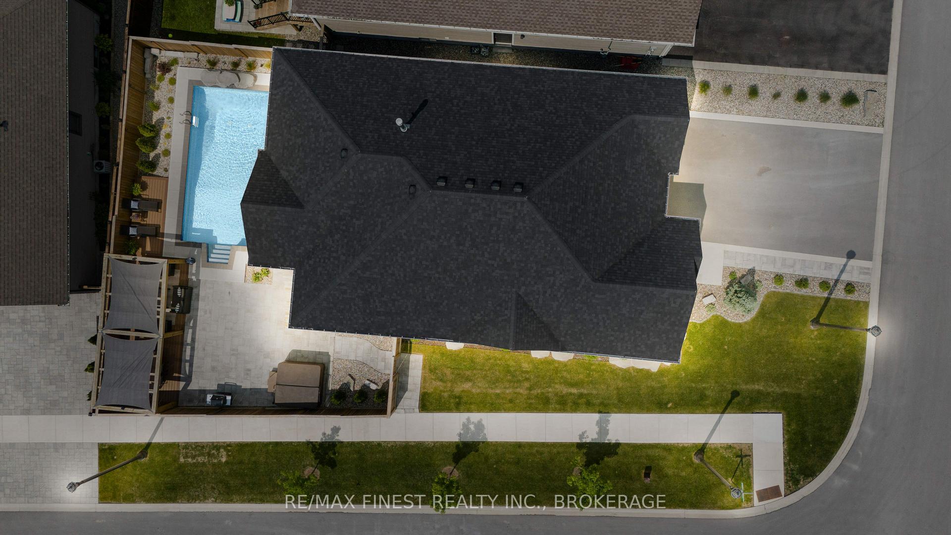 Photo 9 of 845 Windermere Drive, Kingston, City Northwest — HOMEH