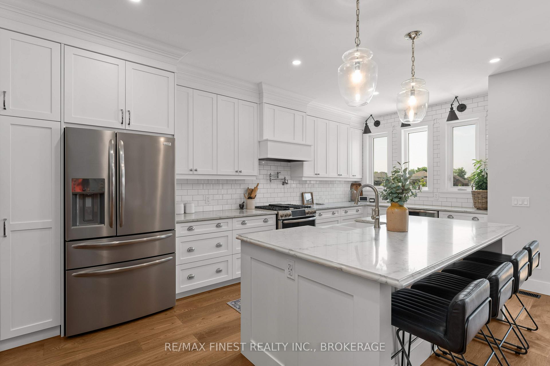 Photo 11 of 845 Windermere Drive, Kingston, City Northwest — HOMEH