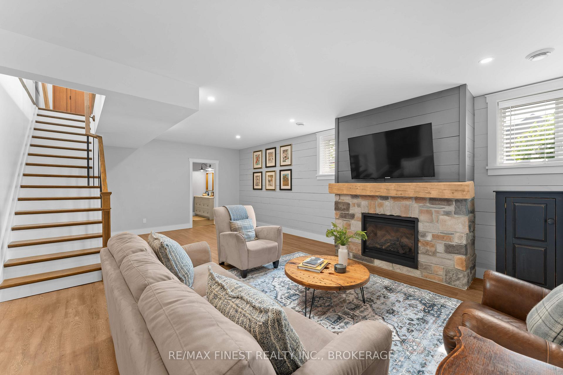 Photo 10 of 845 Windermere Drive, Kingston, City Northwest — HOMEH