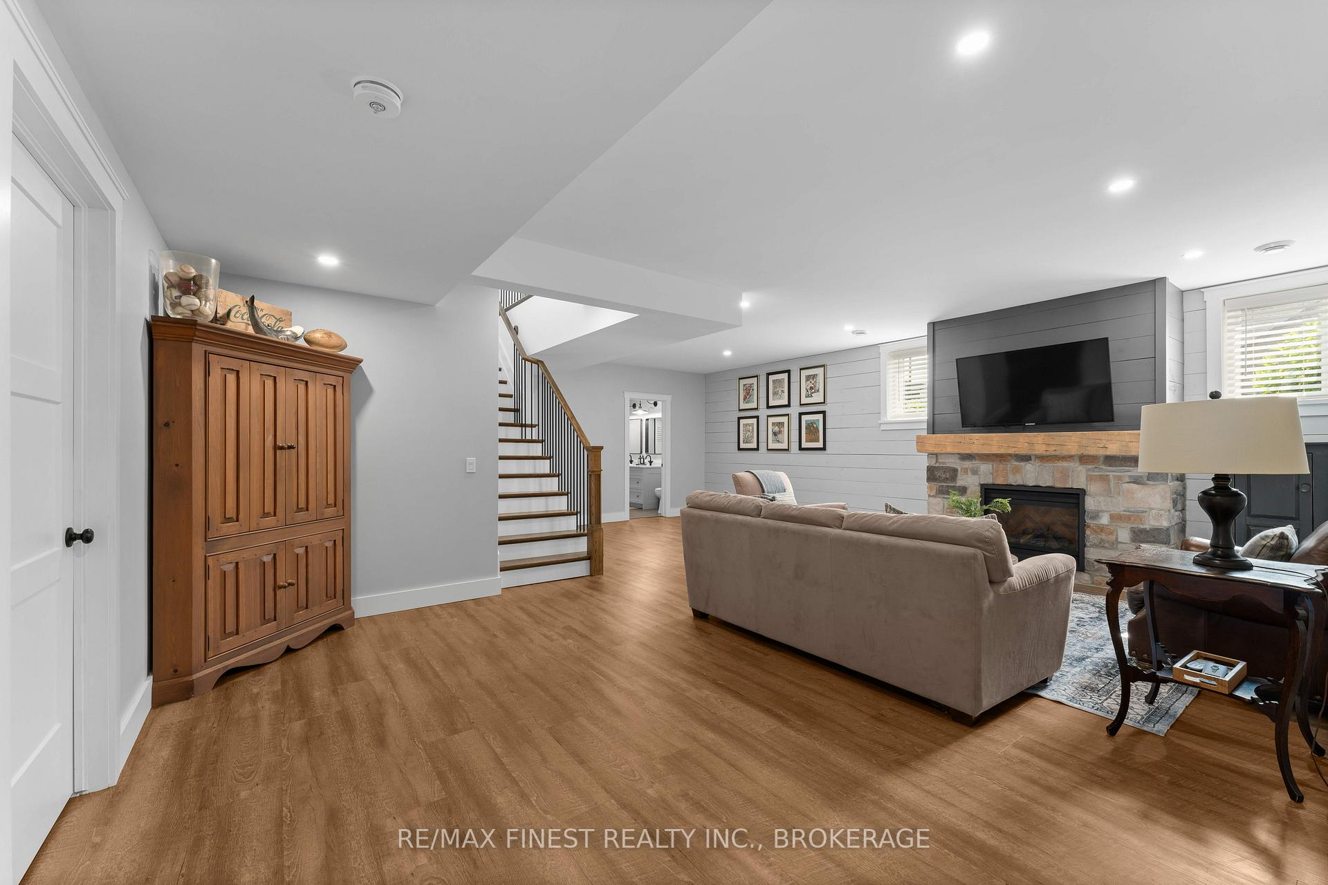 Photo 25 of 845 Windermere Drive, Kingston, City Northwest — HOMEH