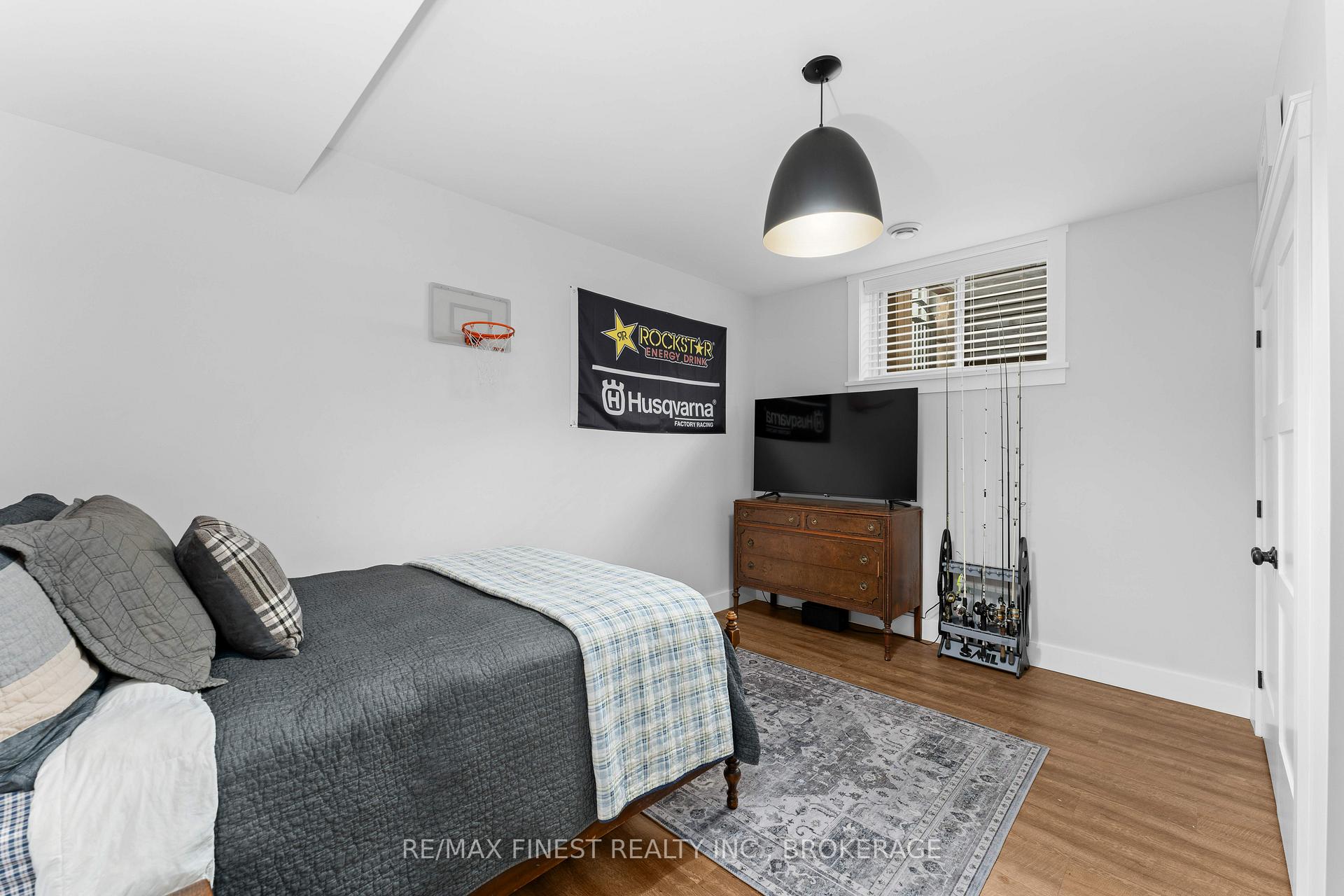 Photo 16 of 845 Windermere Drive, Kingston, City Northwest — HOMEH