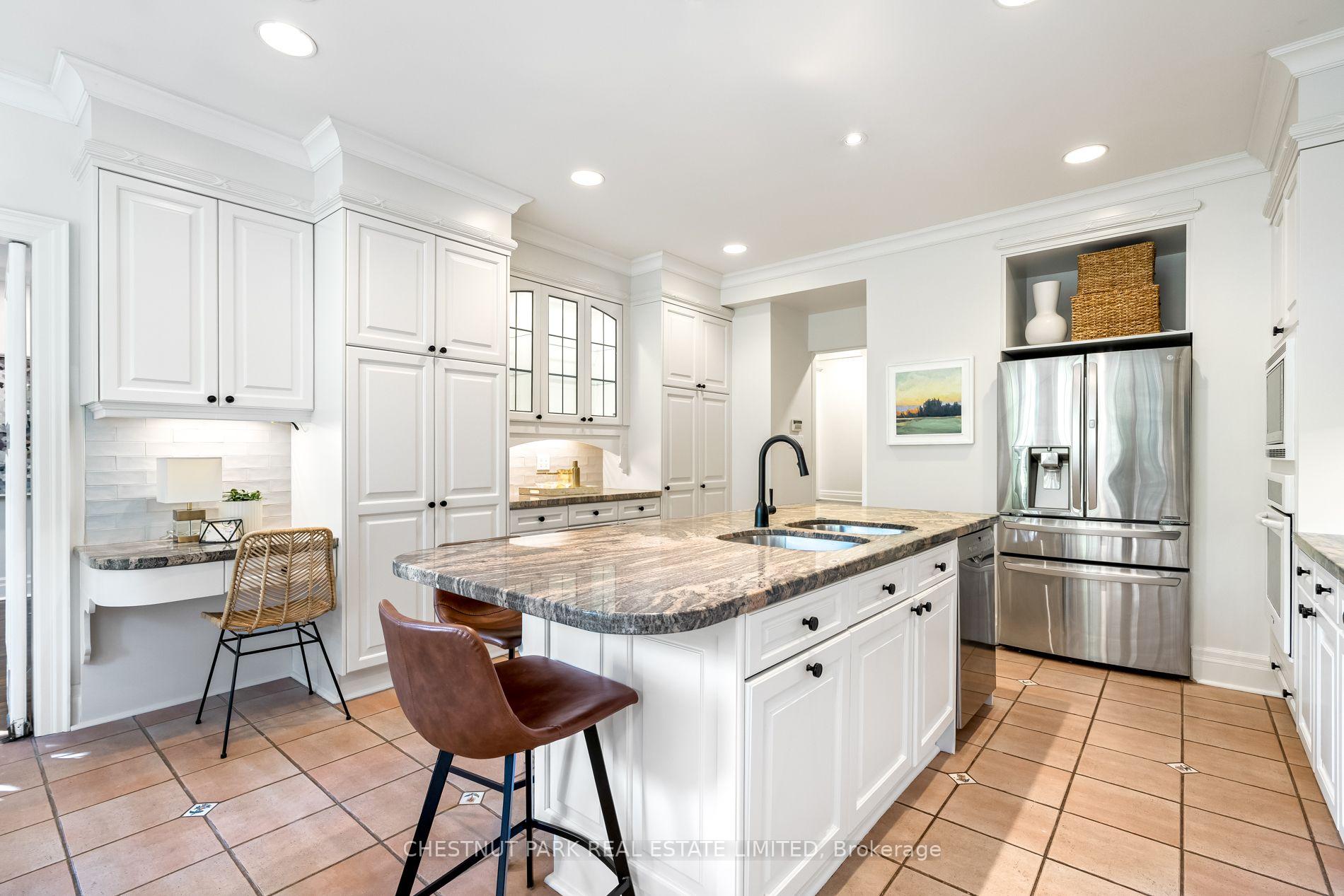 Photo 26 of 24 Dinnick Crescent, Toronto, Lawrence Park South — HOMEH