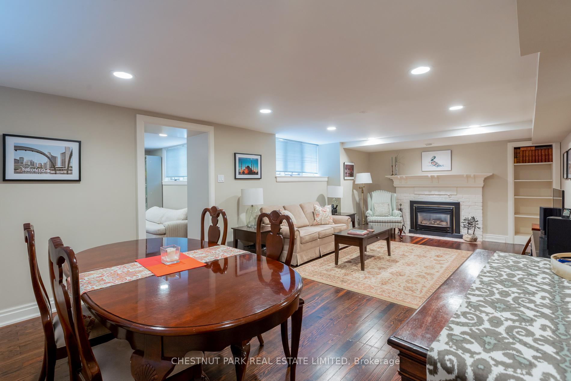 Photo 17 of 24 Dinnick Crescent, Toronto, Lawrence Park South — HOMEH