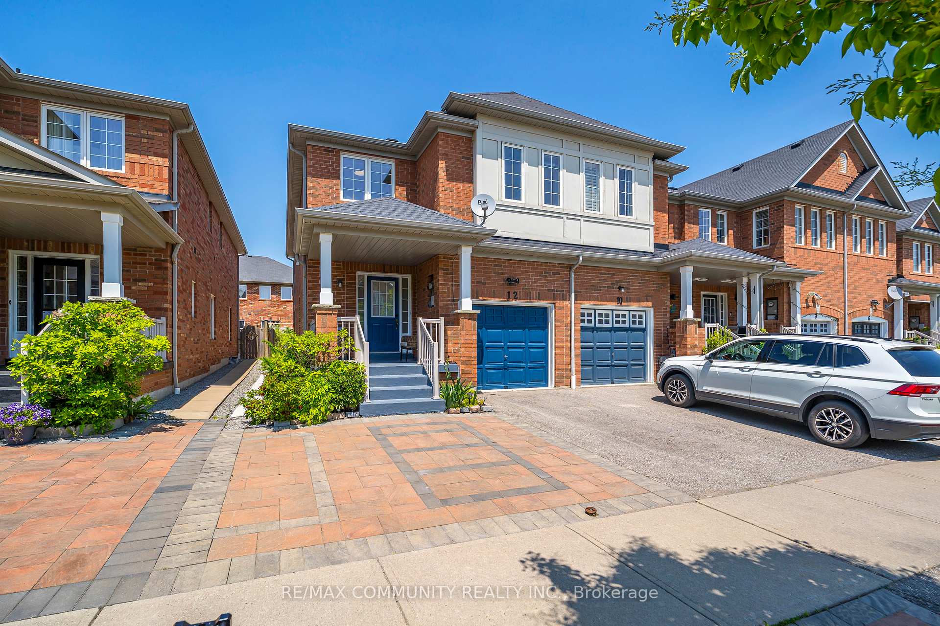 Photo 1 of 12 Hickman Road, Ajax, South East — HOMEH