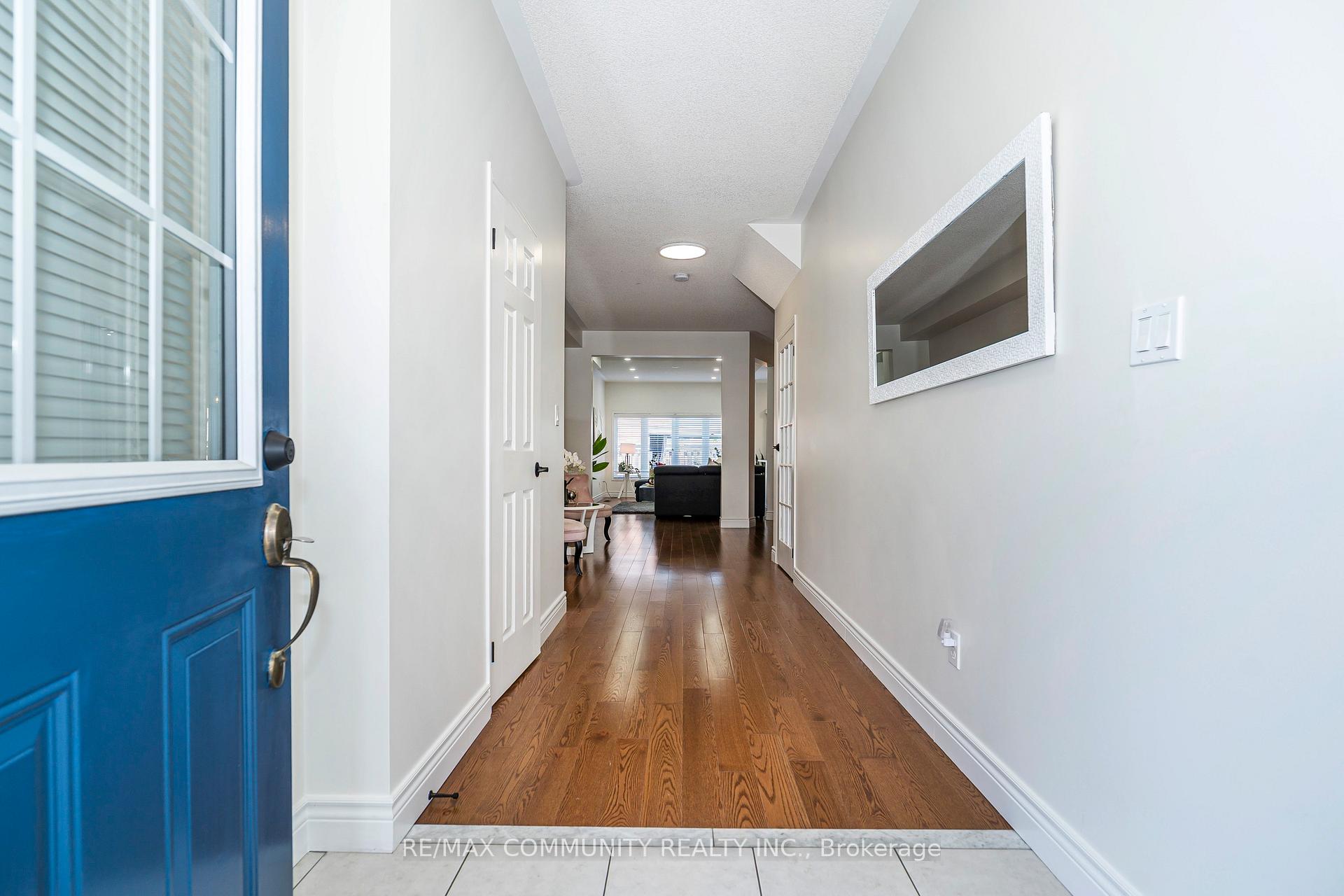Photo 35 of 12 Hickman Road, Ajax, South East — HOMEH