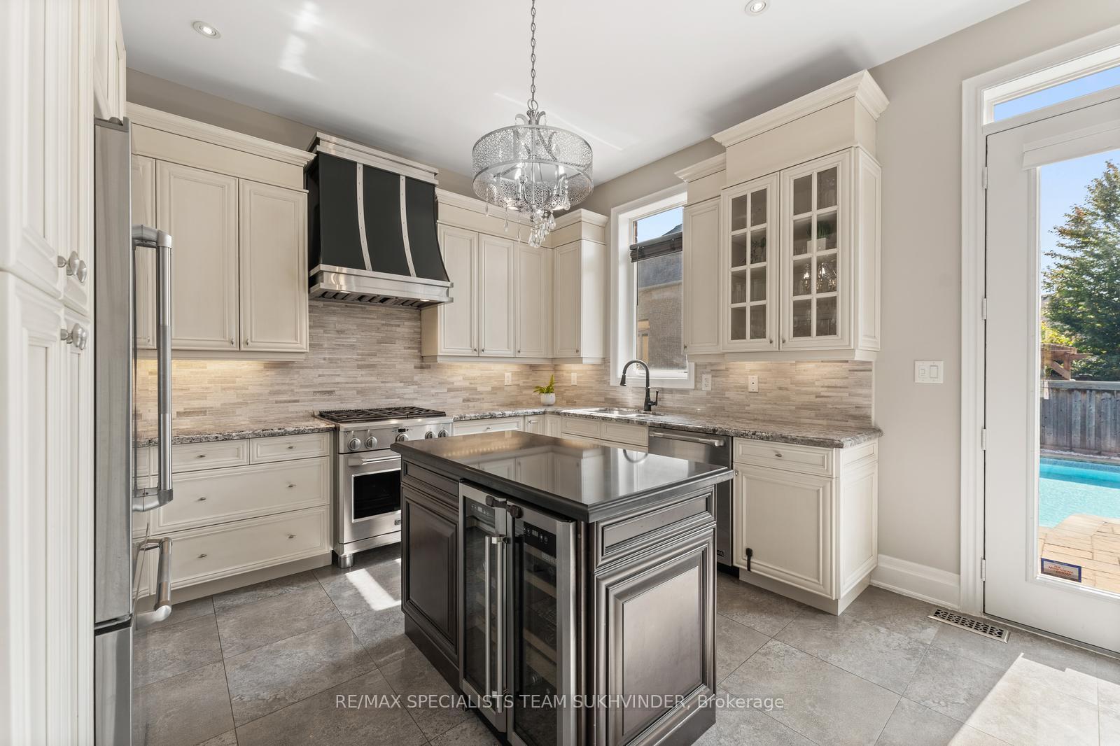 Photo 38 of 6 Prince Michael Court, Caledon, Rural Caledon — HOMEH