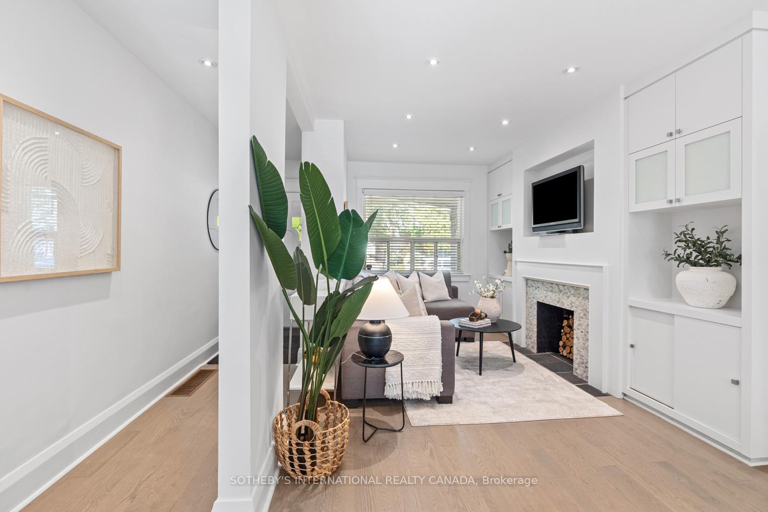 Photo 3 of 202 Arlington Avenue, Toronto, Humewood-Cedarvale — HOMEH