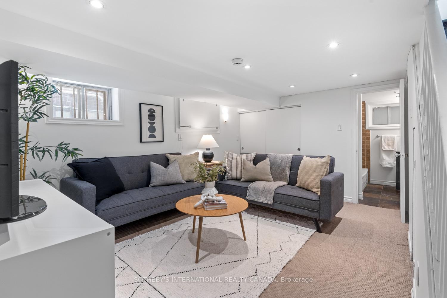 Photo 29 of 202 Arlington Avenue, Toronto, Humewood-Cedarvale — HOMEH
