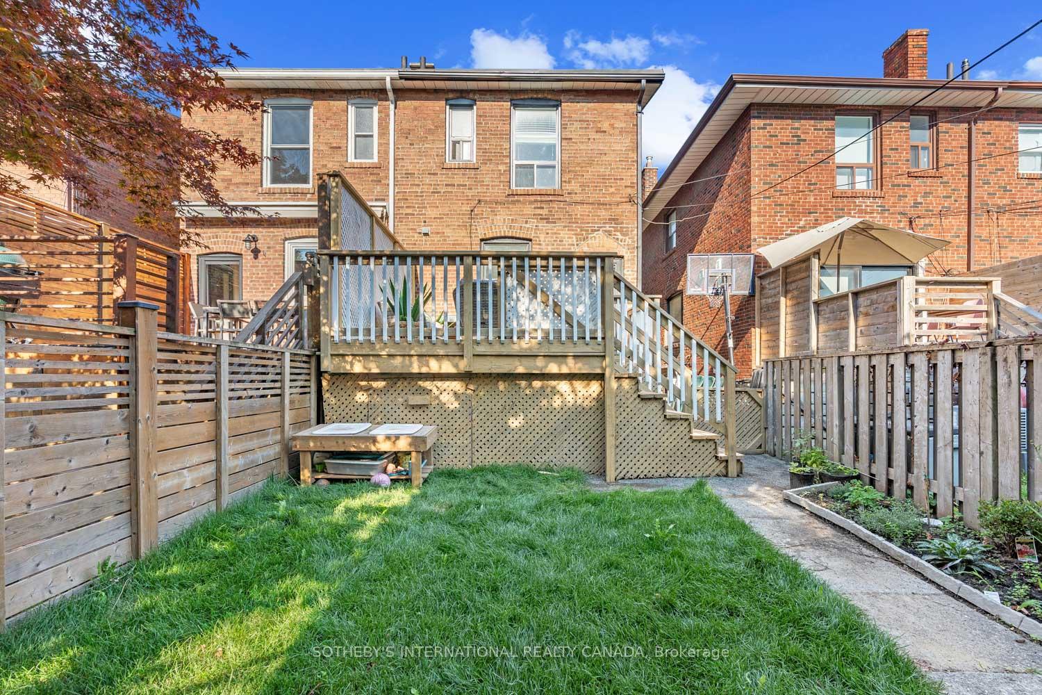 Photo 27 of 202 Arlington Avenue, Toronto, Humewood-Cedarvale — HOMEH