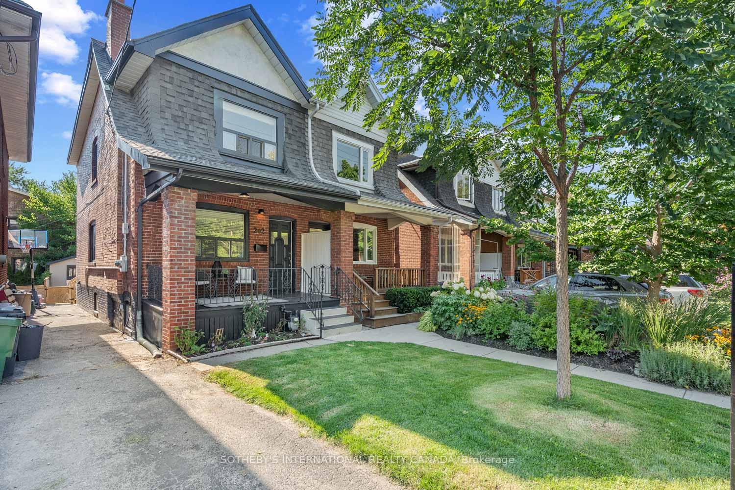 Photo 34 of 202 Arlington Avenue, Toronto, Humewood-Cedarvale — HOMEH