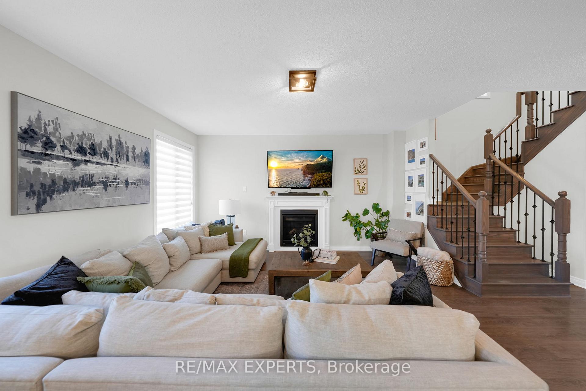 Photo 30 of 108 Turner Drive, New Tecumseth, Tottenham — HOMEH