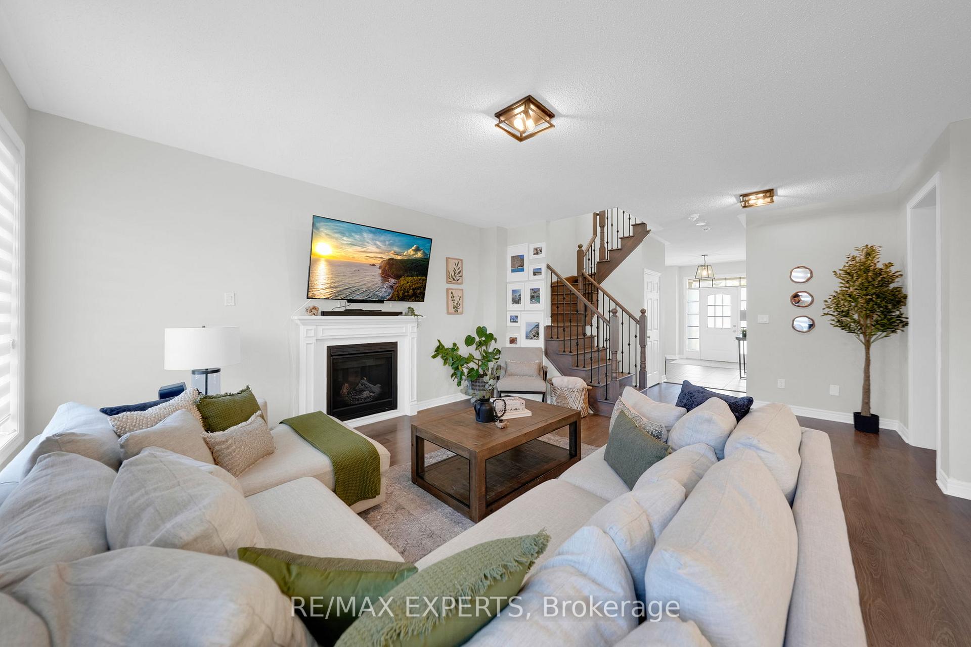 Photo 22 of 108 Turner Drive, New Tecumseth, Tottenham — HOMEH