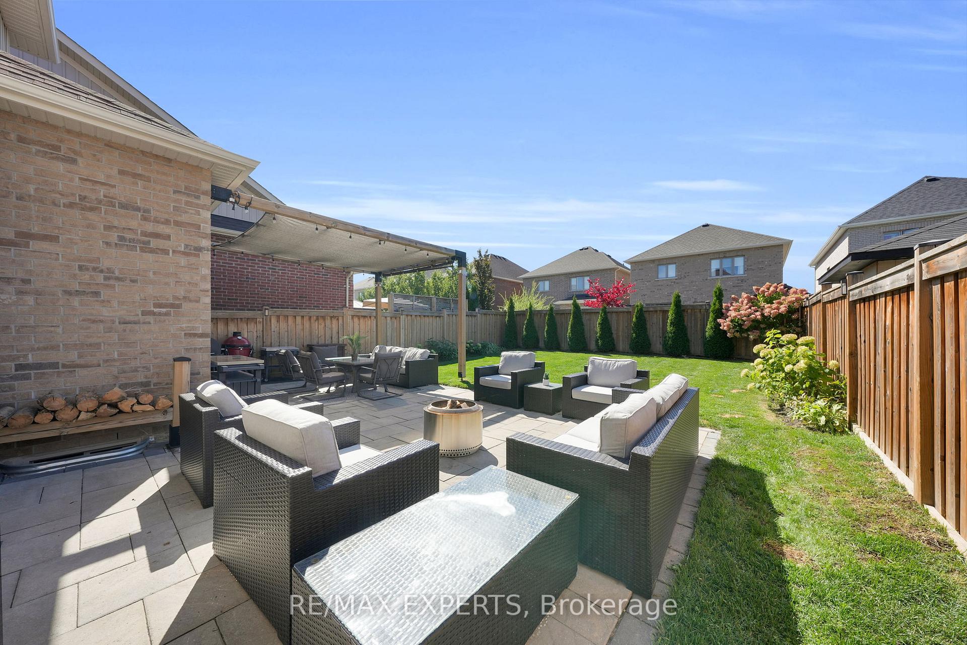 Photo 39 of 108 Turner Drive, New Tecumseth, Tottenham — HOMEH