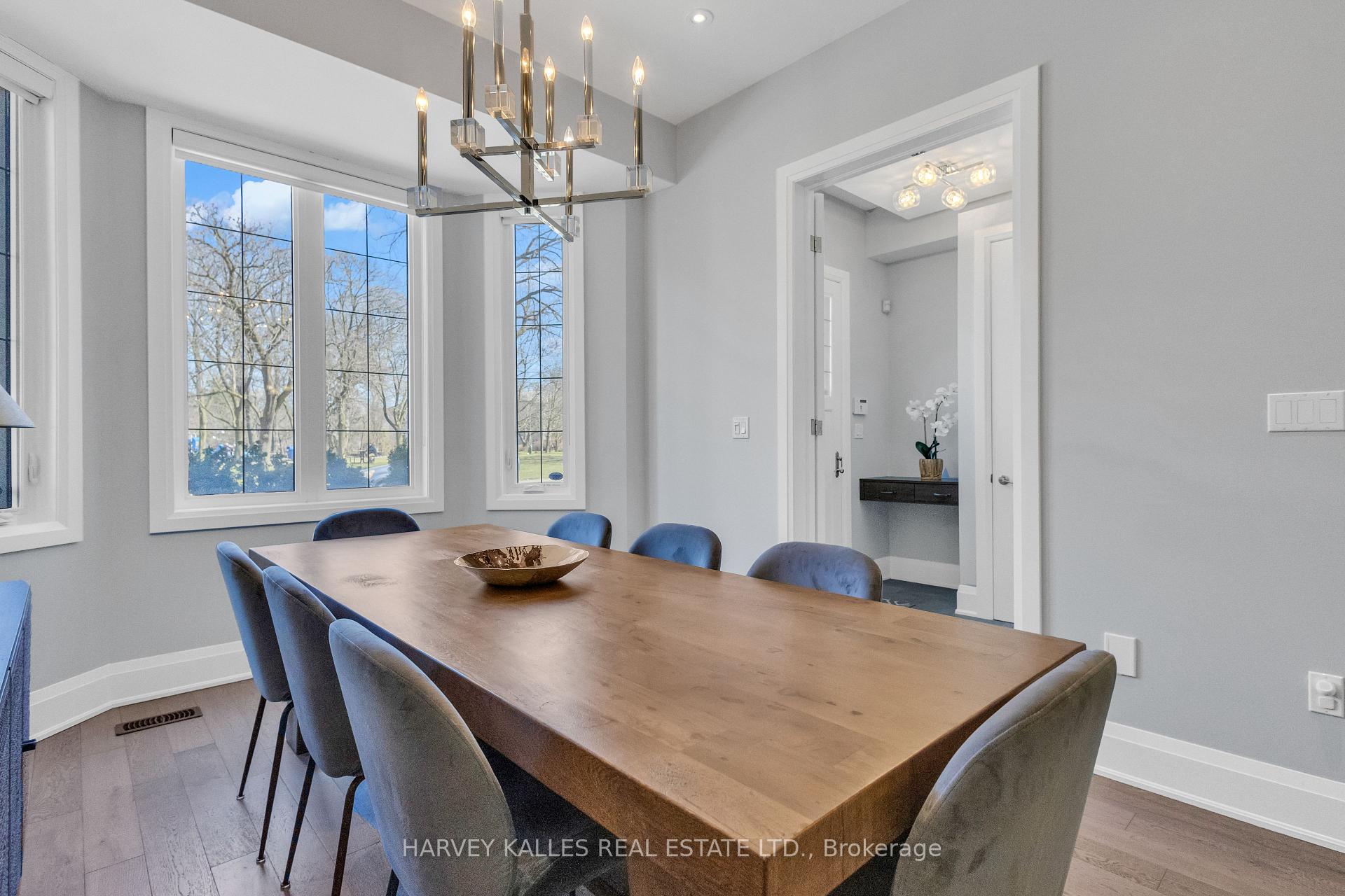 Photo 2 of 1256 Avenue Road, Toronto, Lawrence Park South — HOMEH