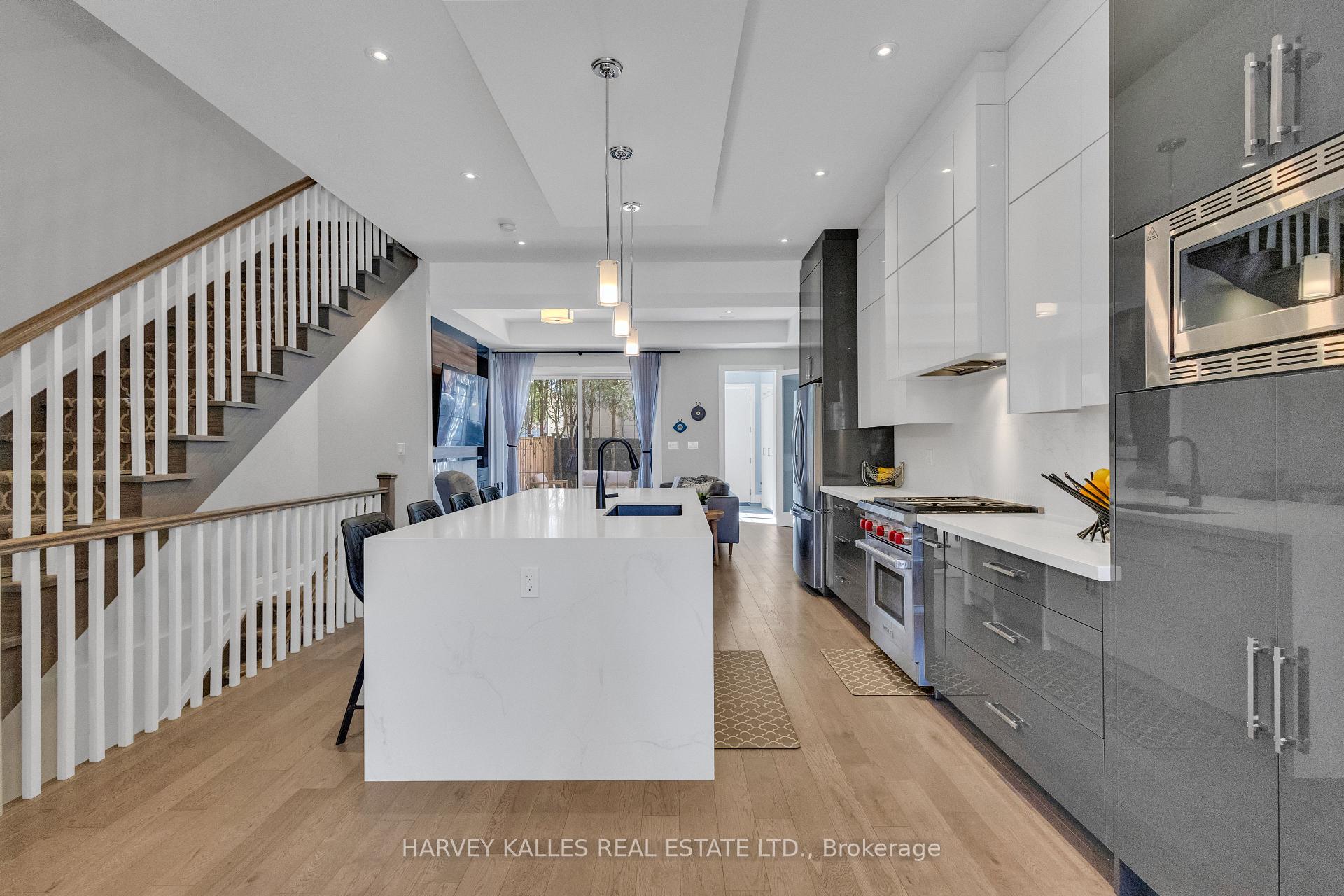 Photo 4 of 1256 Avenue Road, Toronto, Lawrence Park South — HOMEH