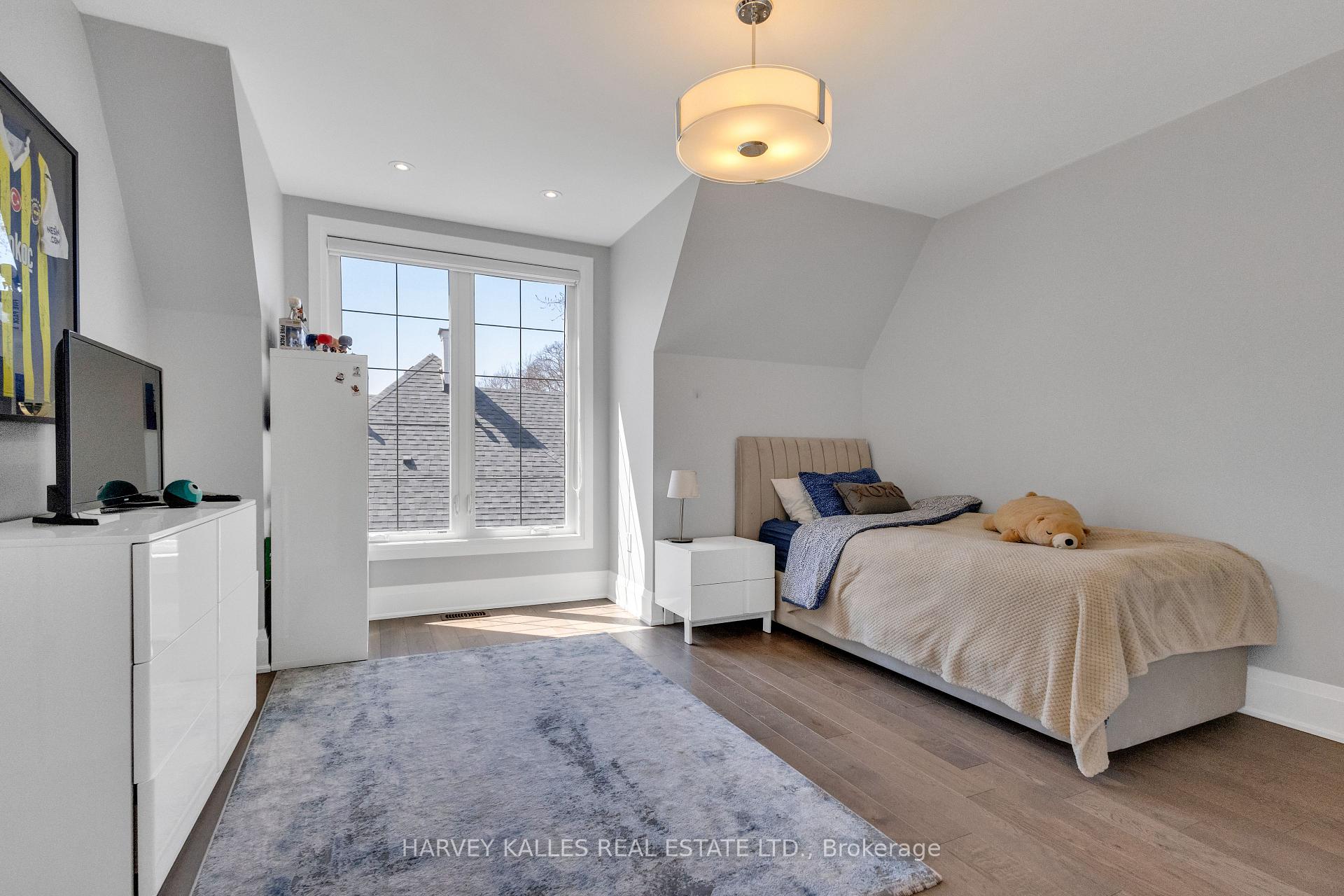 Photo 33 of 1256 Avenue Road, Toronto, Lawrence Park South — HOMEH