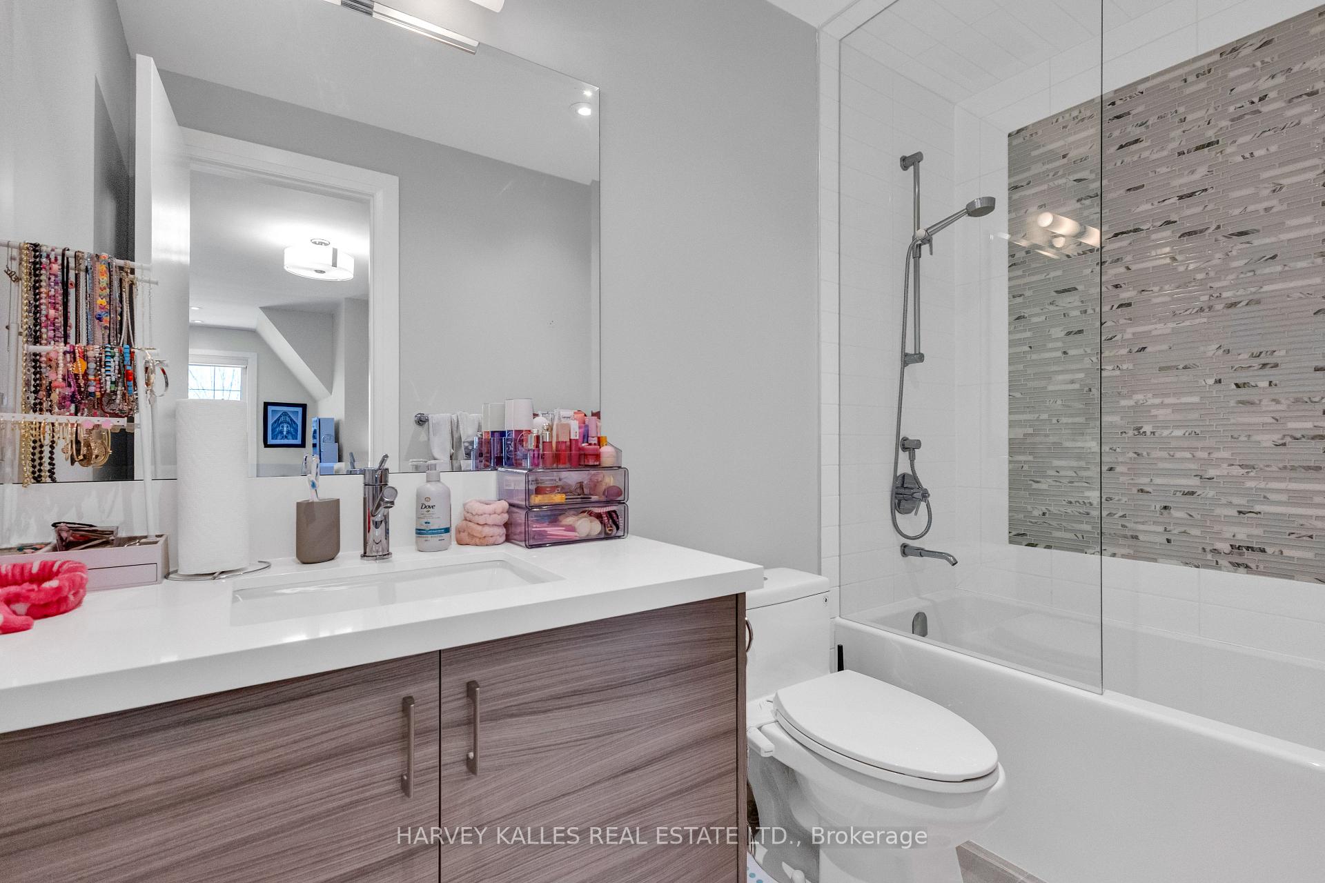 Photo 39 of 1256 Avenue Road, Toronto, Lawrence Park South — HOMEH