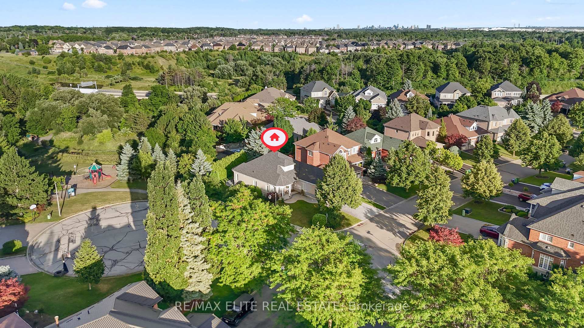Photo 11 of 41 Garden Wood Avenue, Caledon, Rural Caledon — HOMEH