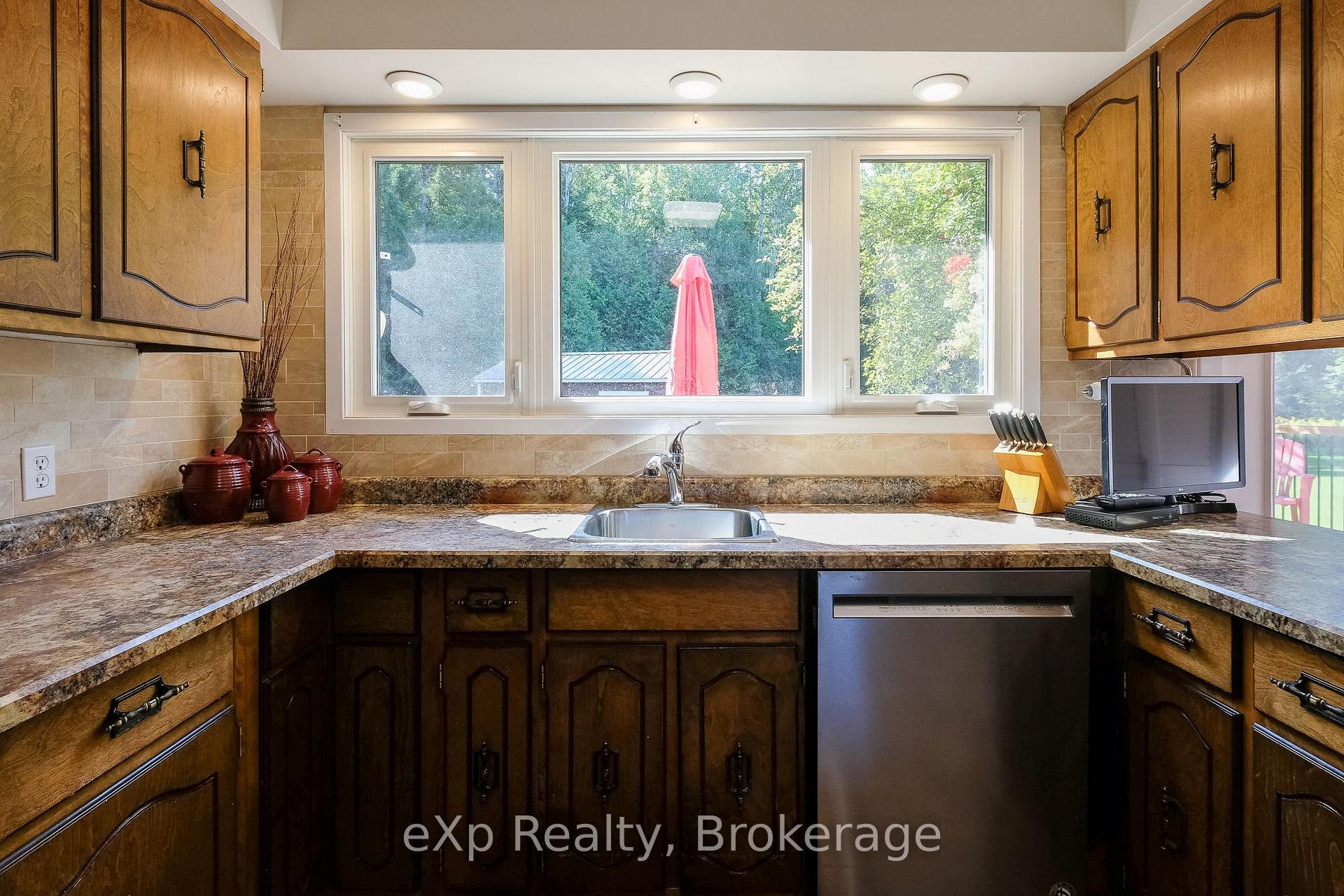 Photo 10 of 359337 Grey Road 15, Meaford — HOMEH