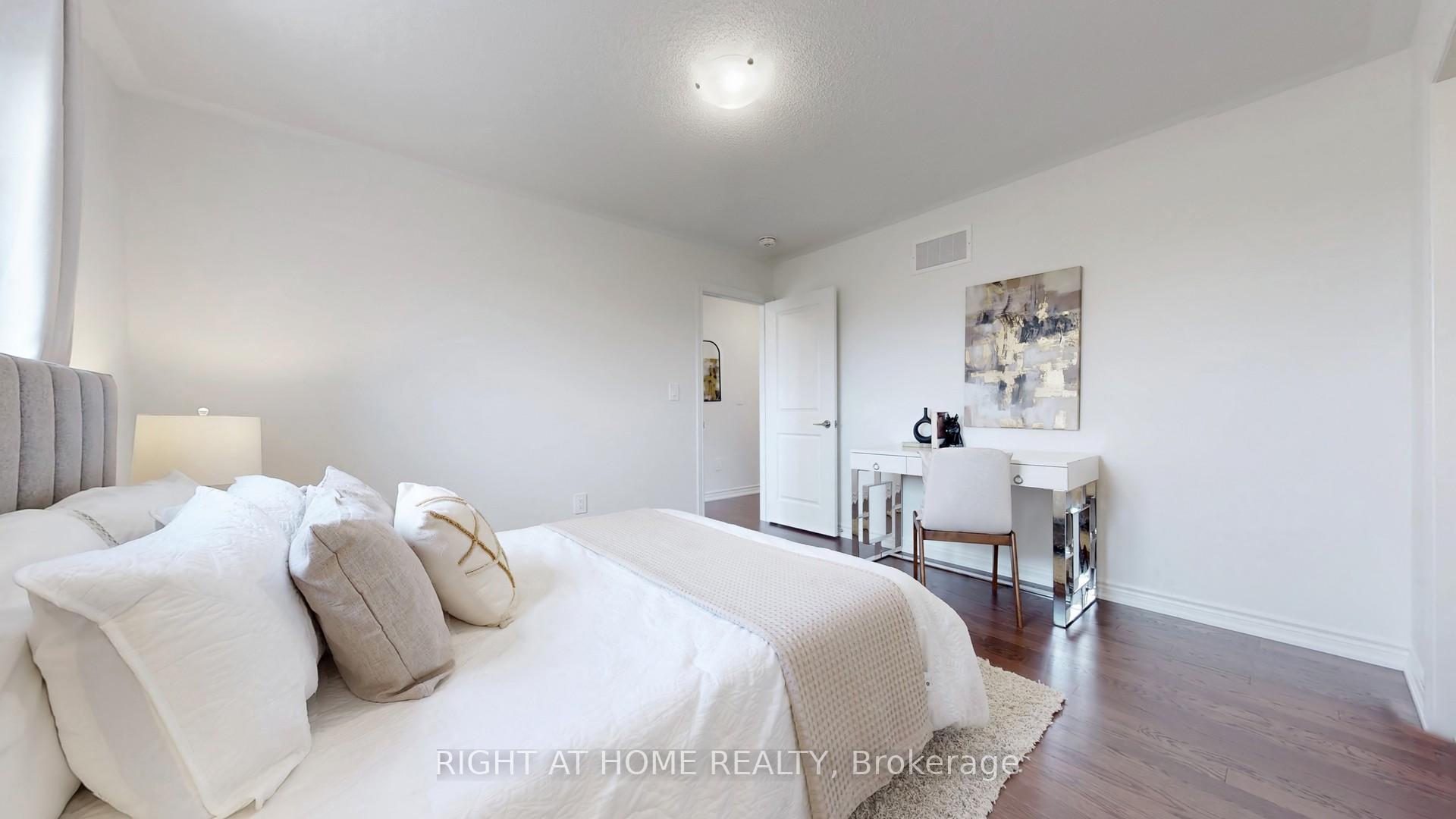Photo 46 of 328 Bergamot Avenue, Milton, Ford — HOMEH