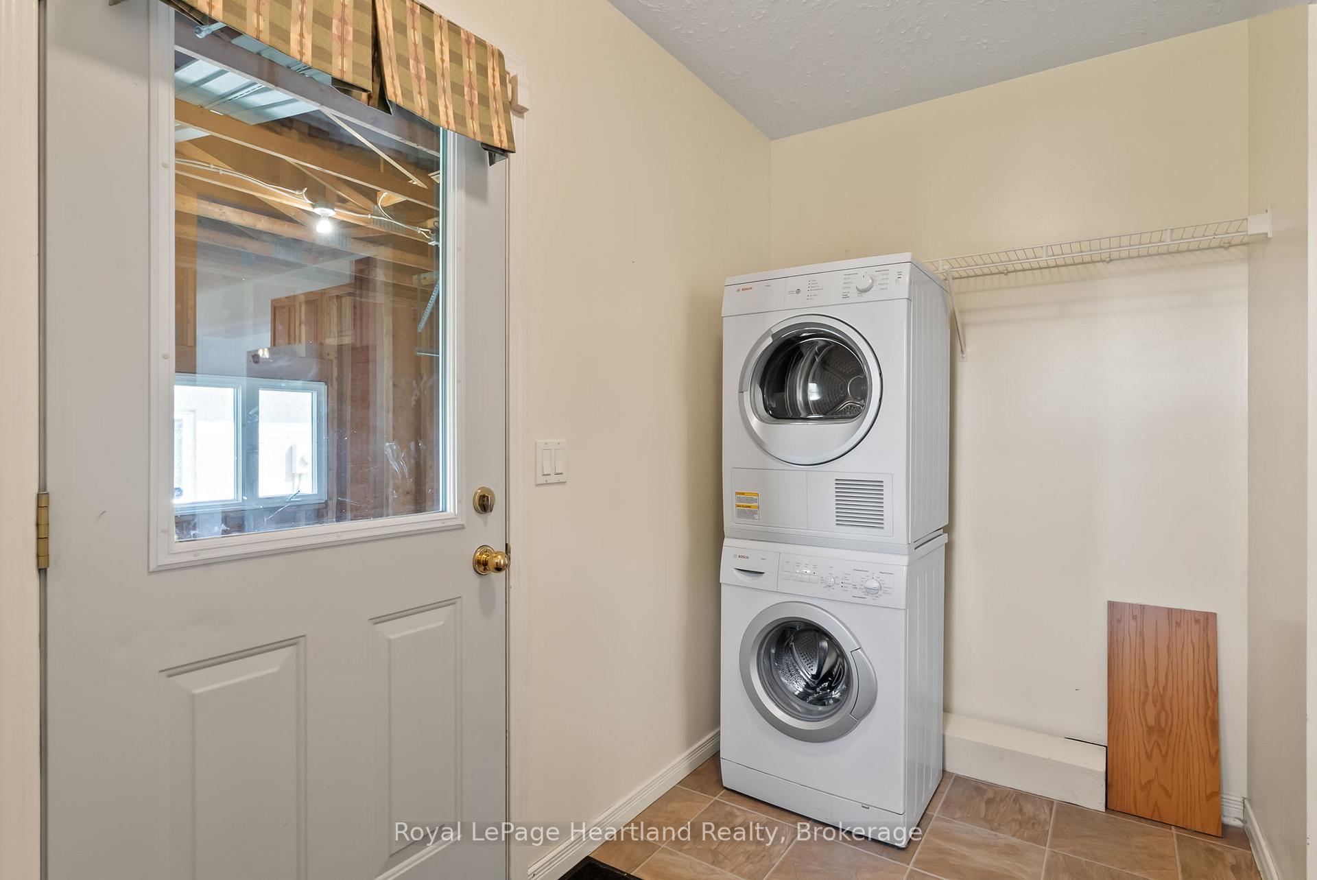 Photo 35 of 214 Margaret Street S, Minto — HOMEH