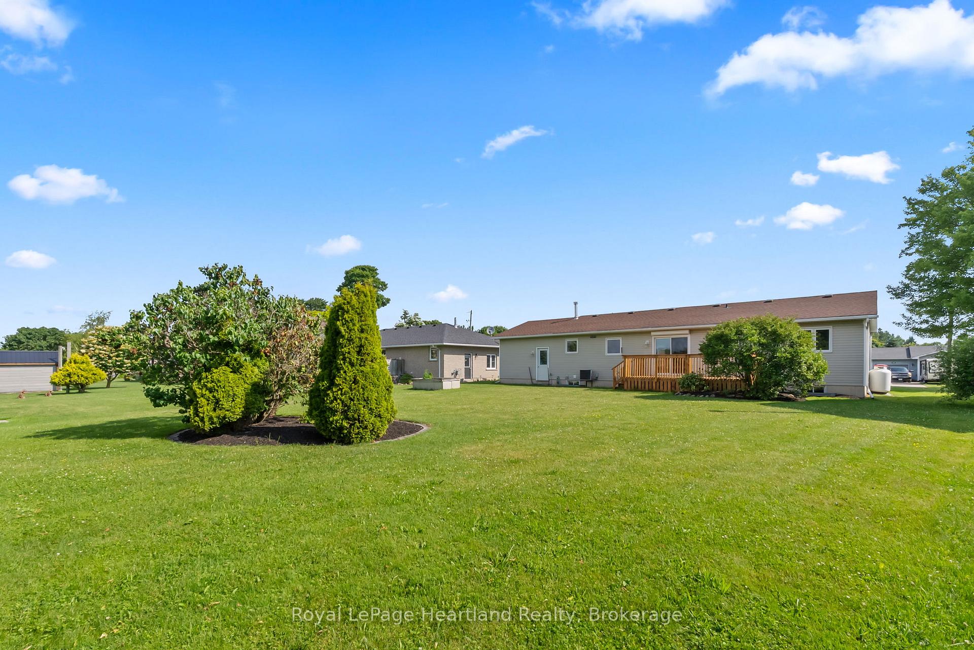 Photo 23 of 214 Margaret Street S, Minto — HOMEH