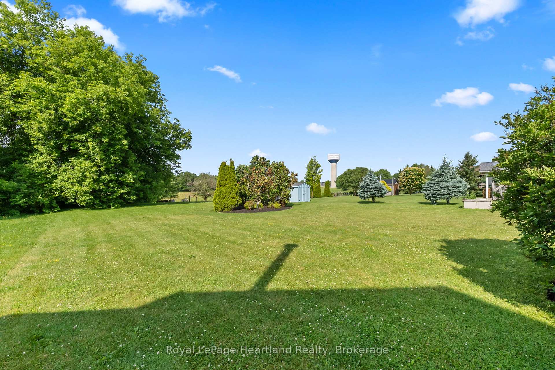 Photo 26 of 214 Margaret Street S, Minto — HOMEH
