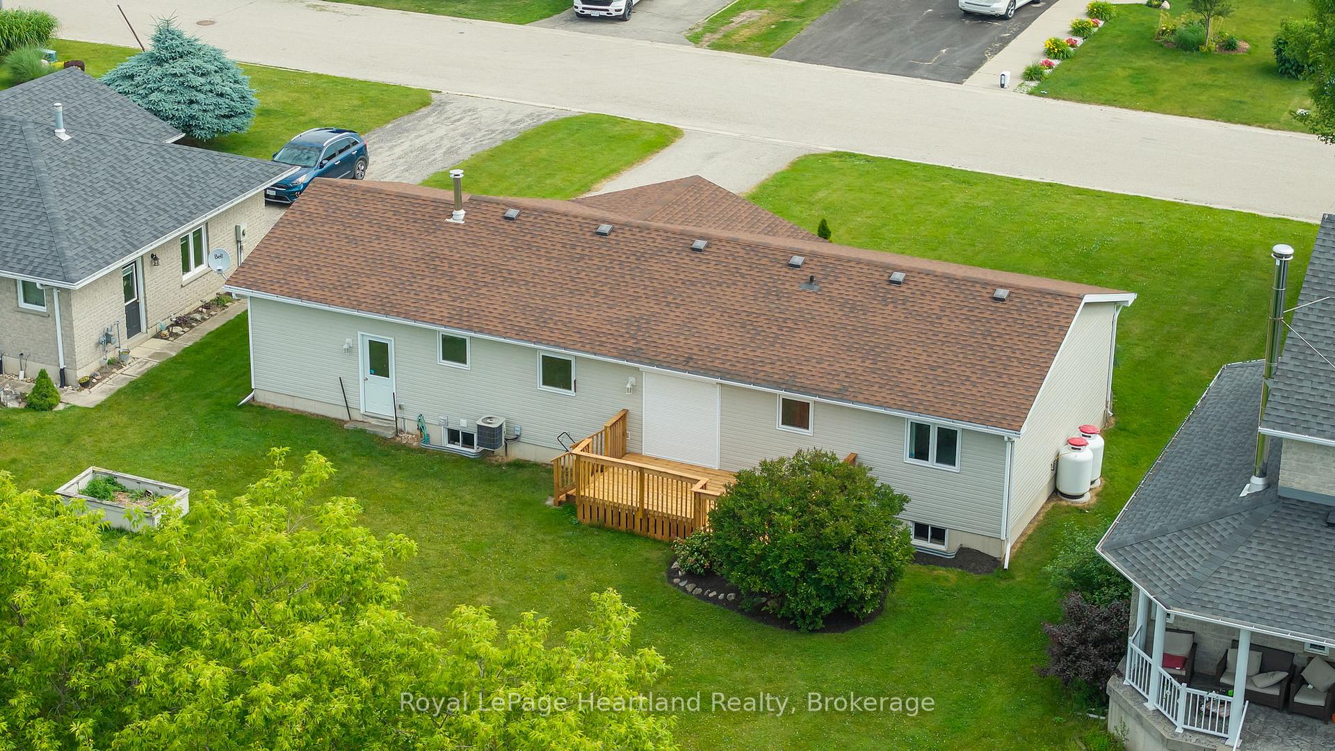 Photo 32 of 214 Margaret Street S, Minto — HOMEH