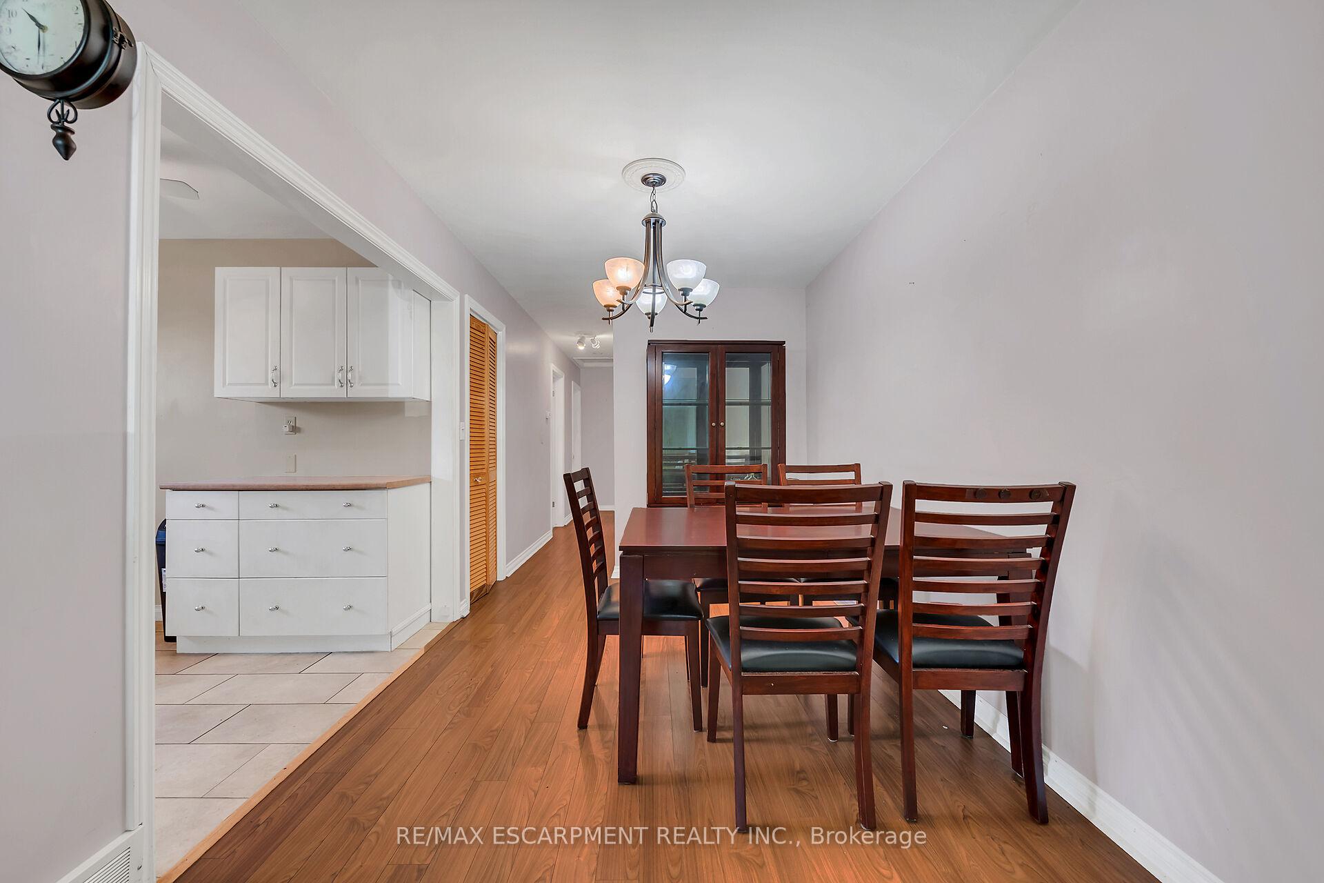Photo 36 of 4686 Pettit Avenue, Niagara Falls, Morrison — HOMEH