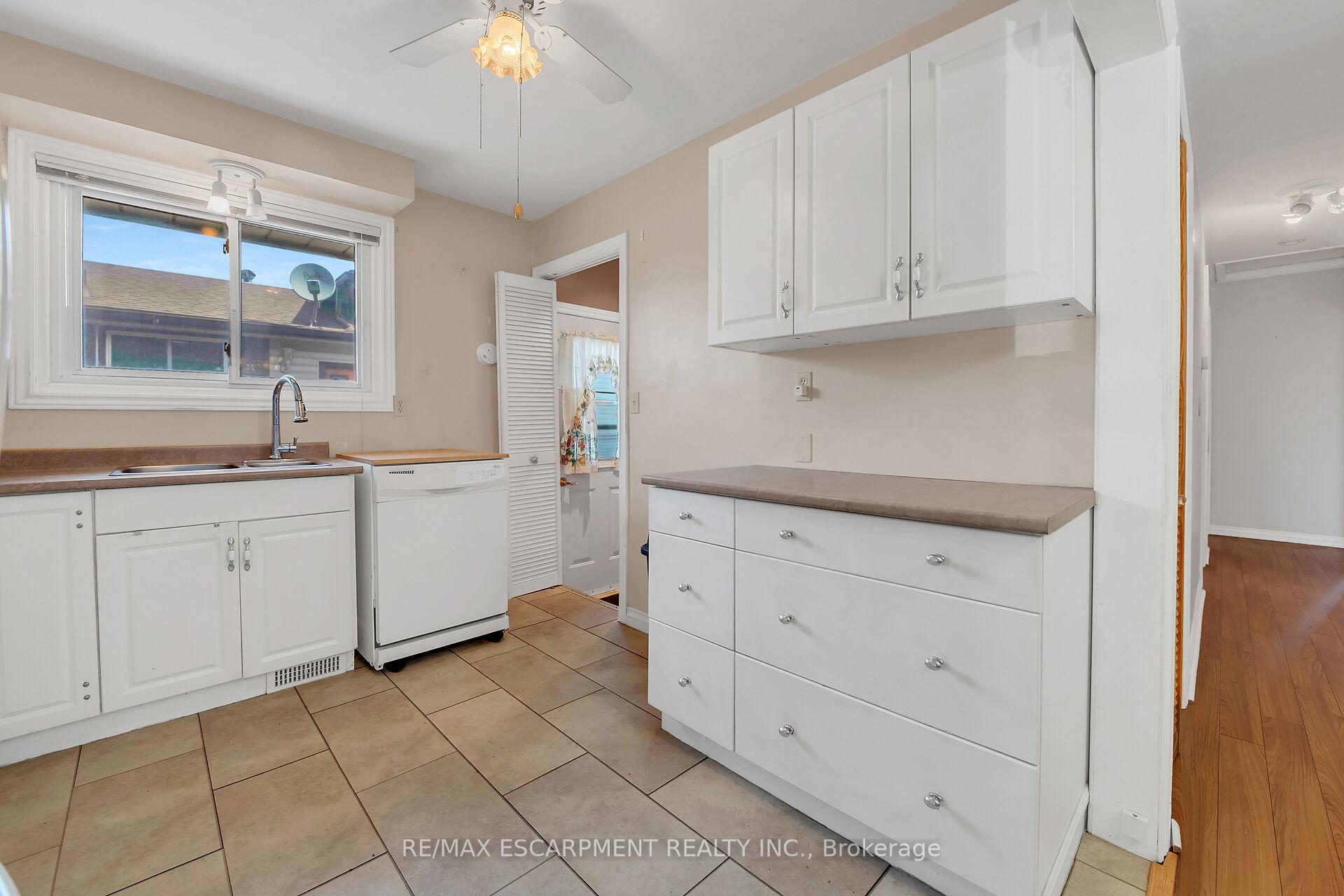 Photo 13 of 4686 Pettit Avenue, Niagara Falls, Morrison — HOMEH