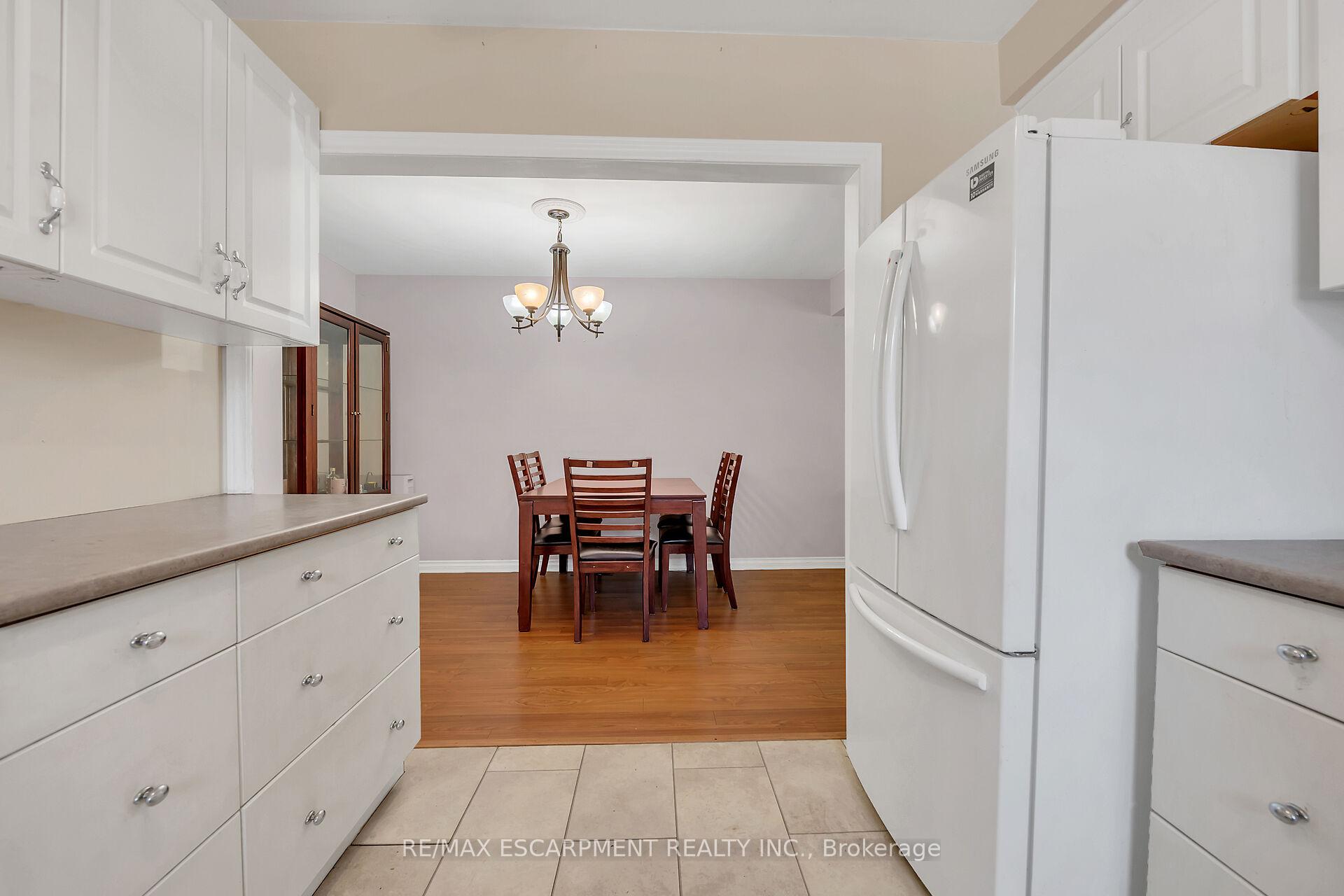 Photo 18 of 4686 Pettit Avenue, Niagara Falls, Morrison — HOMEH