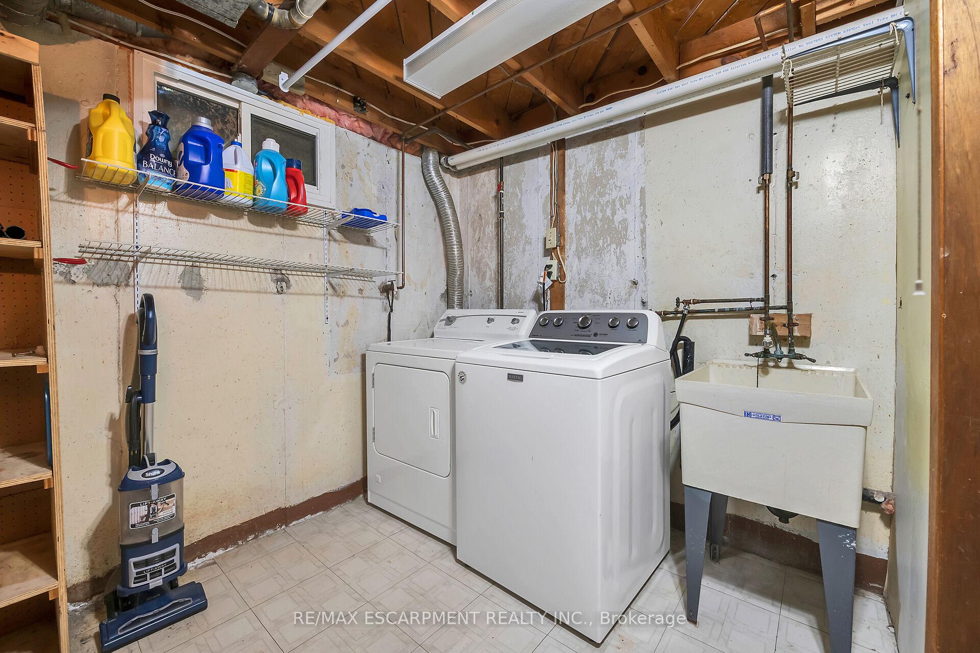 Photo 34 of 4686 Pettit Avenue, Niagara Falls, Morrison — HOMEH