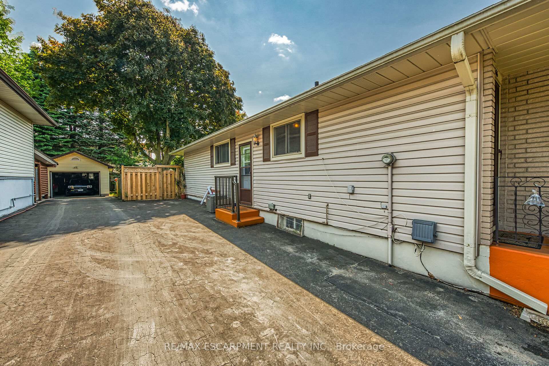 Photo 31 of 4686 Pettit Avenue, Niagara Falls, Morrison — HOMEH