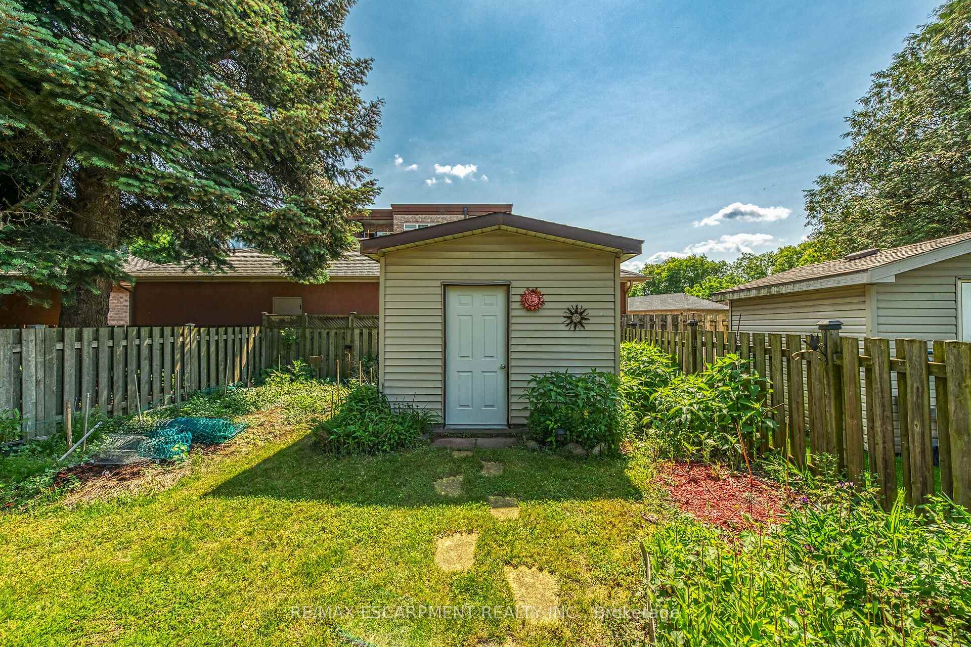 Photo 33 of 4686 Pettit Avenue, Niagara Falls, Morrison — HOMEH