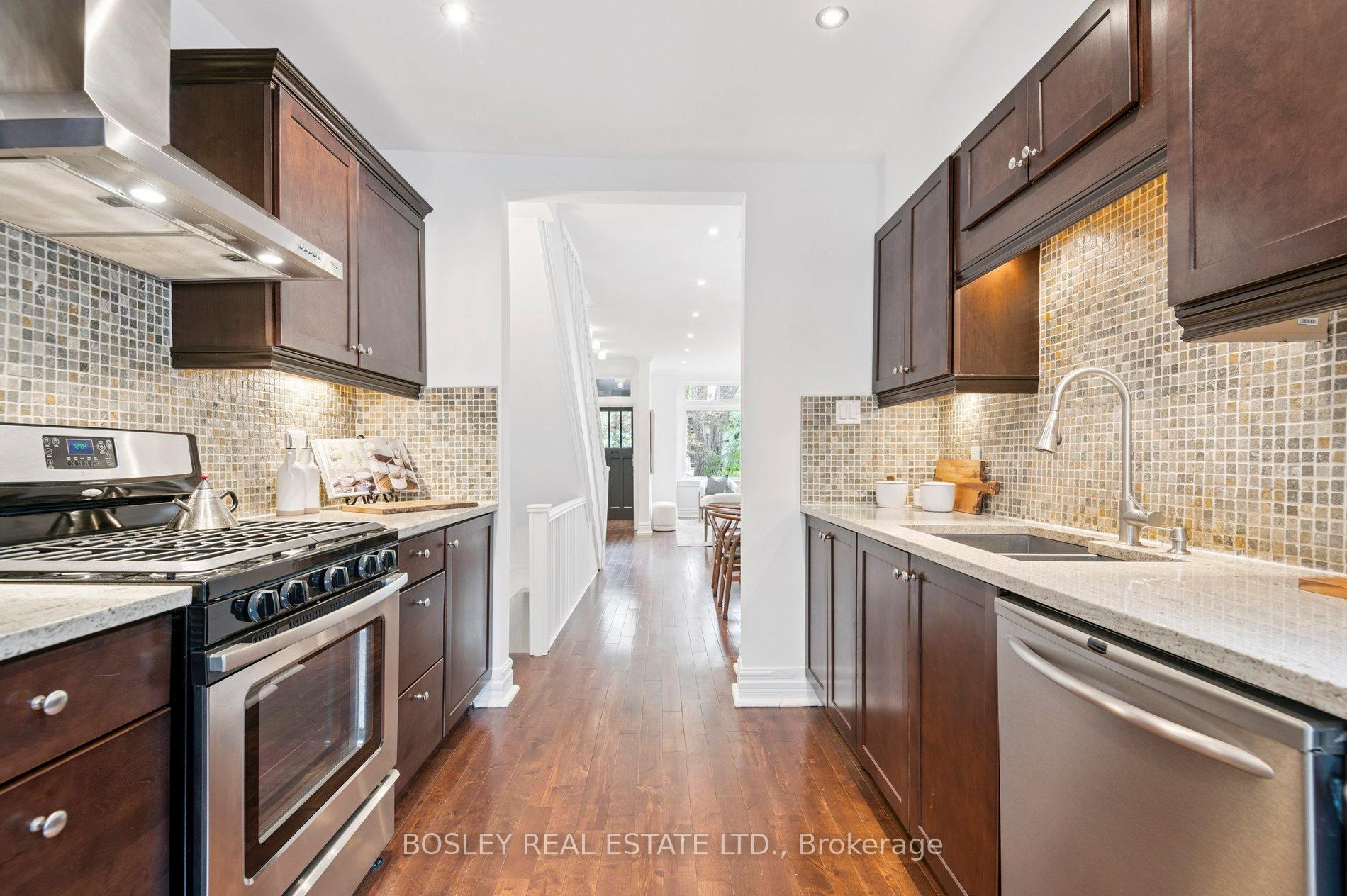 Photo 18 of 101 Major Street, Toronto, University — HOMEH