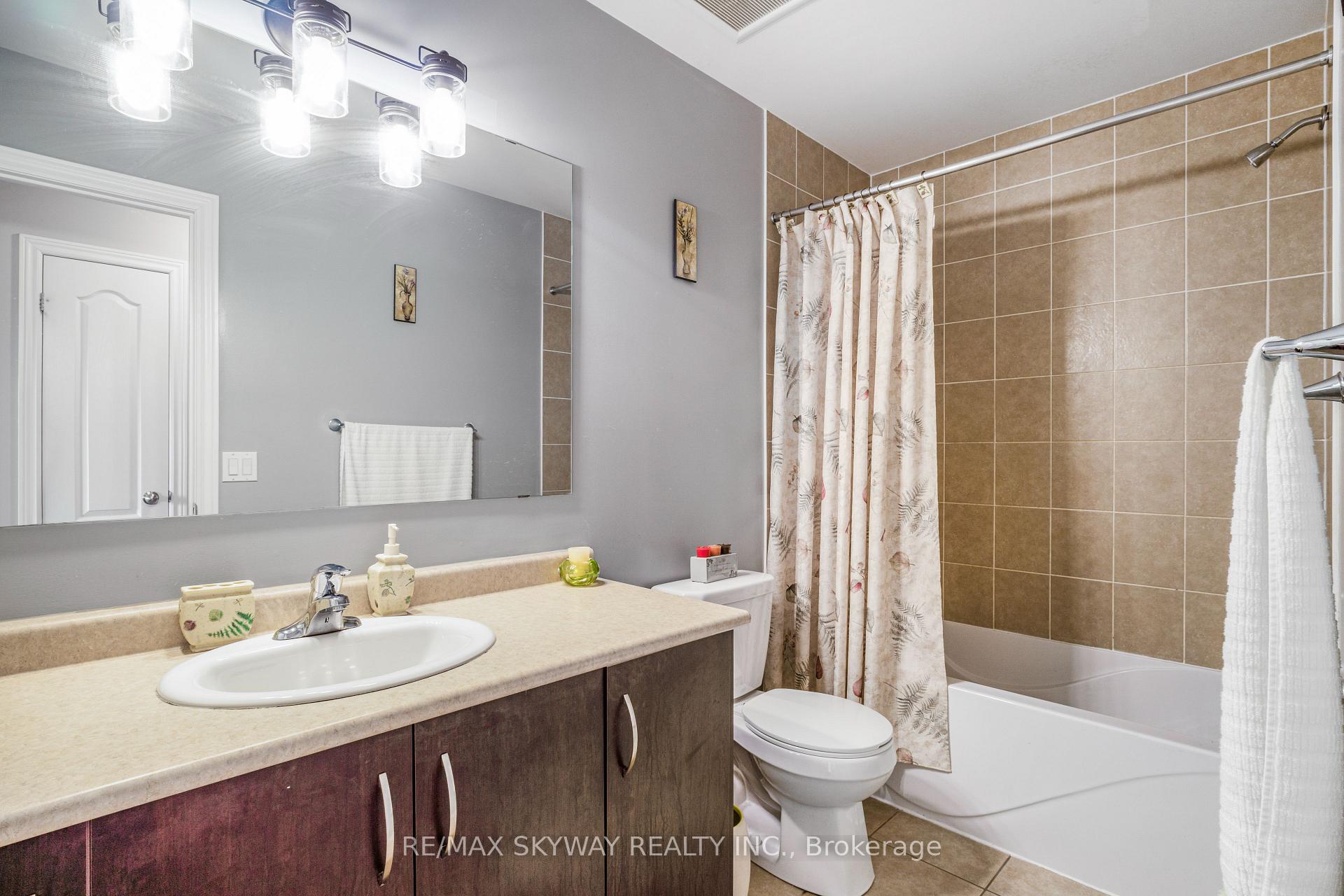 Photo 5 of 15 Tokara Avenue, Caledon, Rural Caledon — HOMEH