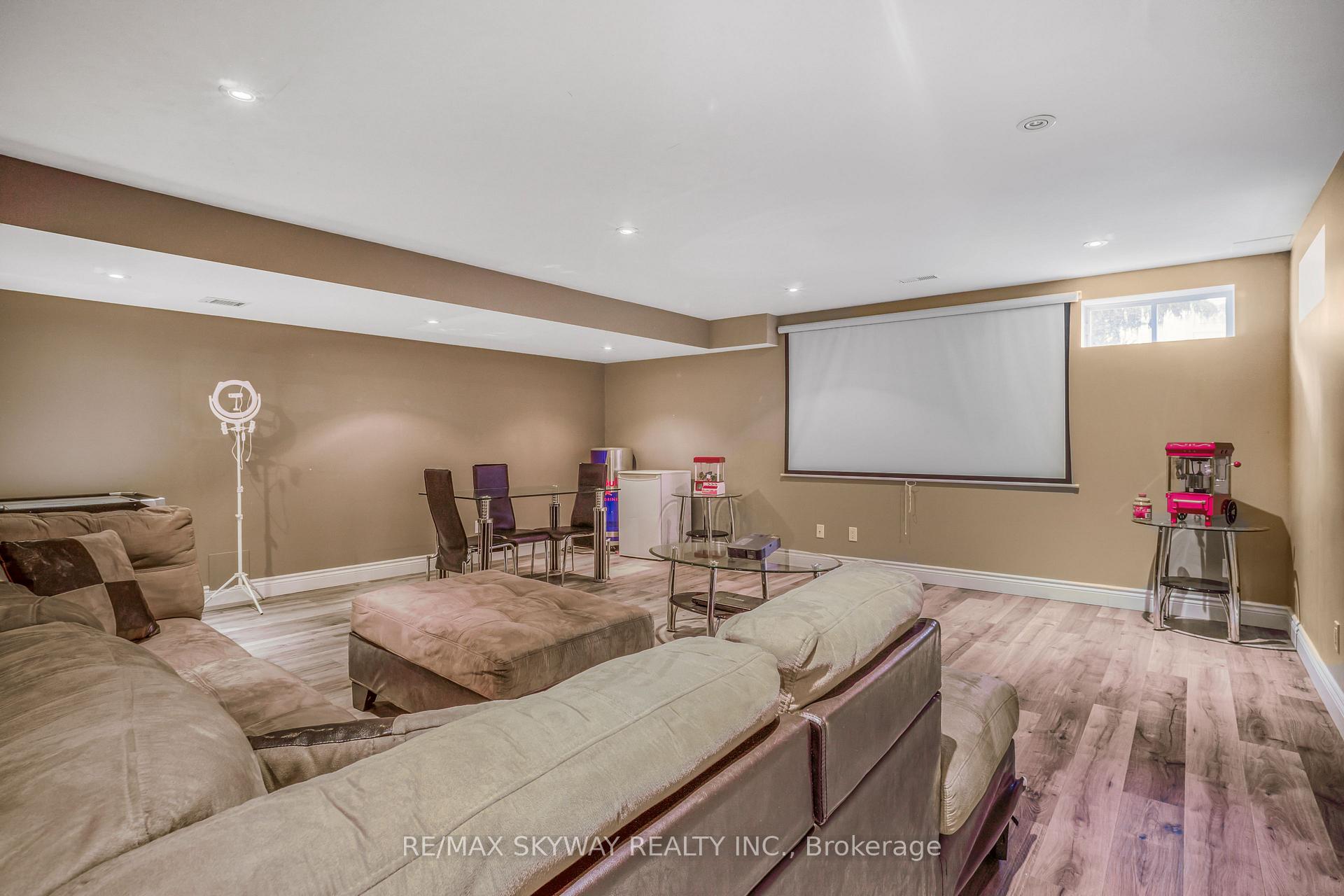 Photo 25 of 15 Tokara Avenue, Caledon, Rural Caledon — HOMEH